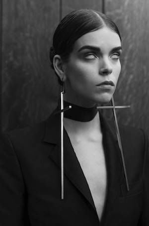 その他 A MAGAZINE CURATED BY THOM BROWNE ee68e3f52ad64116683f957a1c1a70