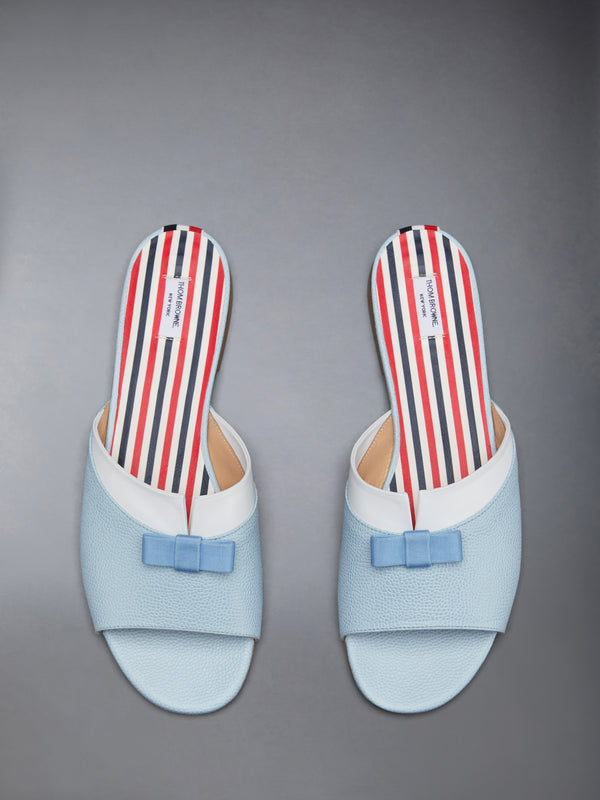 PEBBLE GRAIN BOW CLAQUETTE - image 5