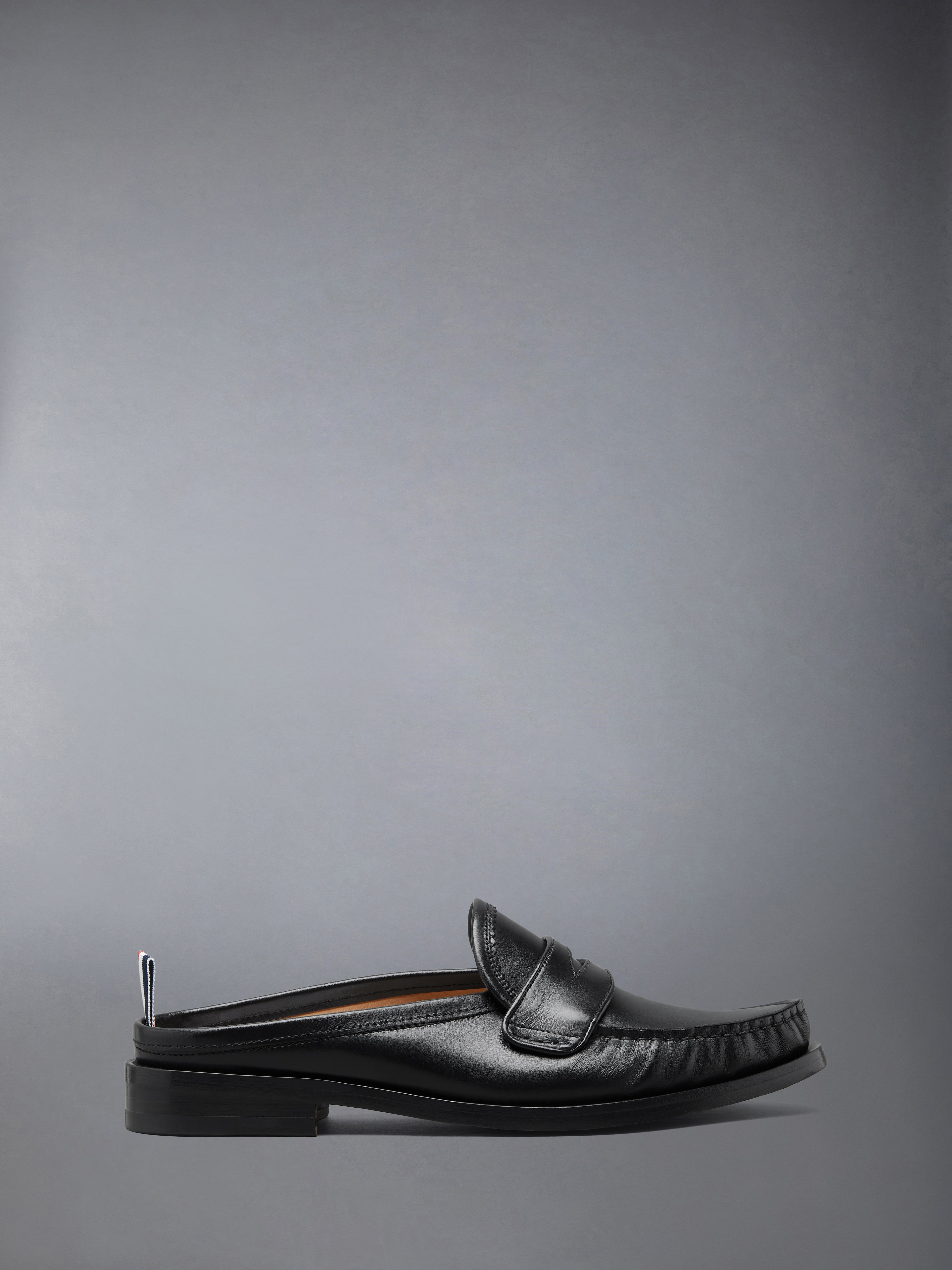 Calf Leather Sole Pleated Varsity Loafer Mule | Thom Browne