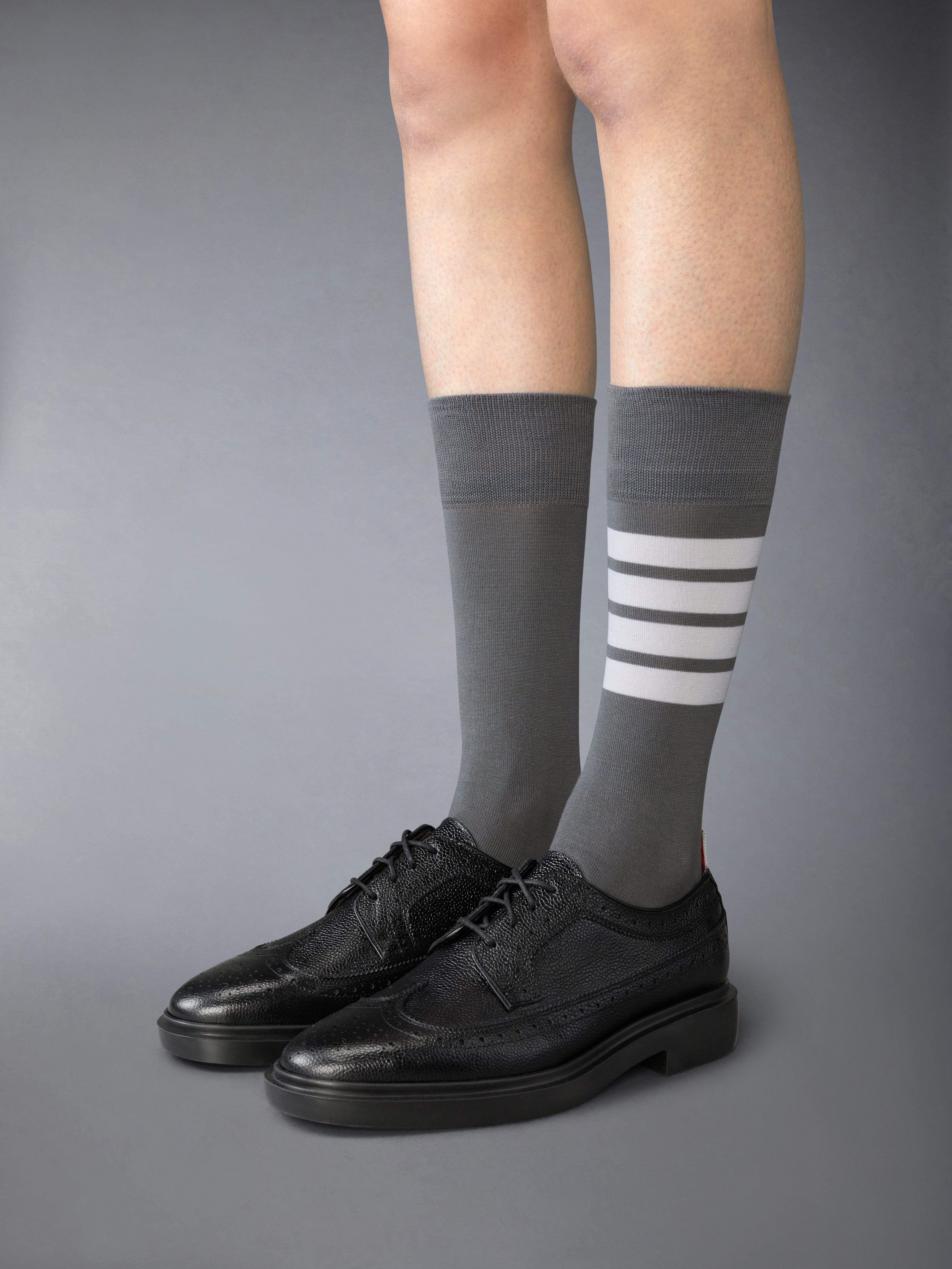 Pebble Grain Lightweight Rubber Sole Classic Longwing