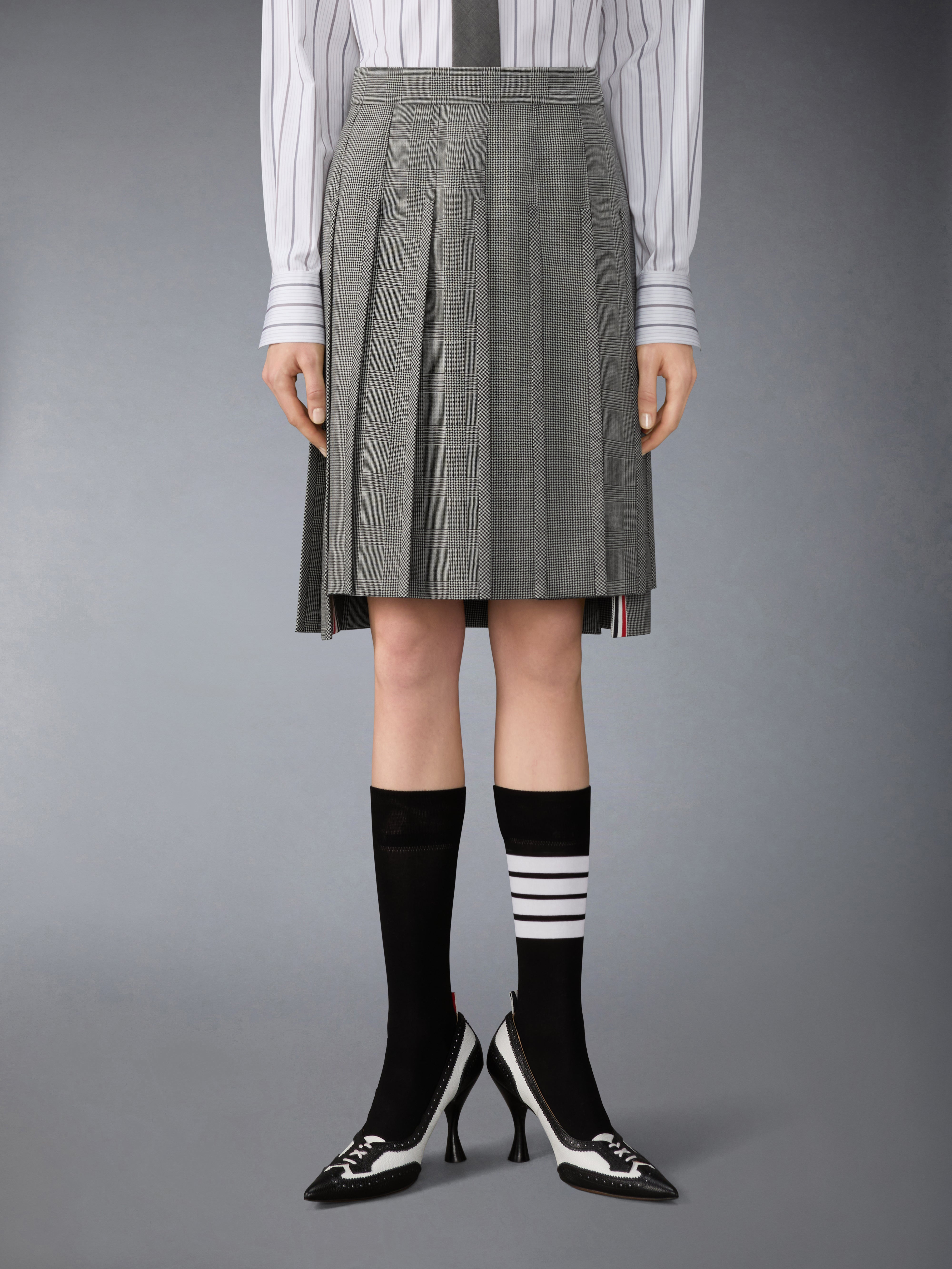 Funmix Houndstooth Fresco Pleated Skirt | Thom Browne