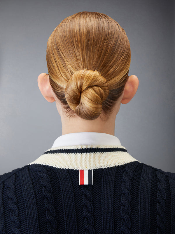 CLASSIC CABLE 4-BAR V NECK VEST - image 5