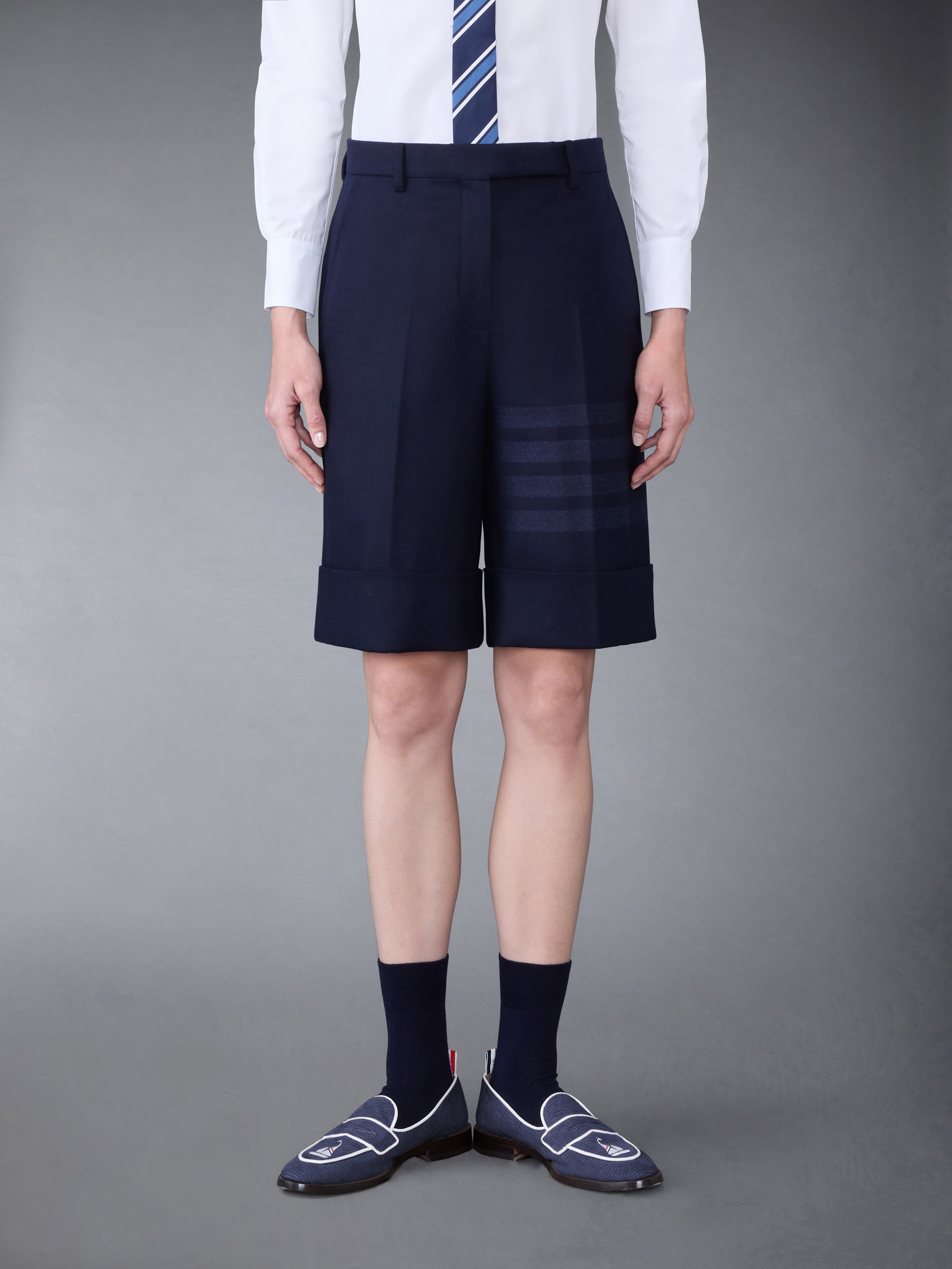 Flannel 4 Bar Sack Short | Thom Browne