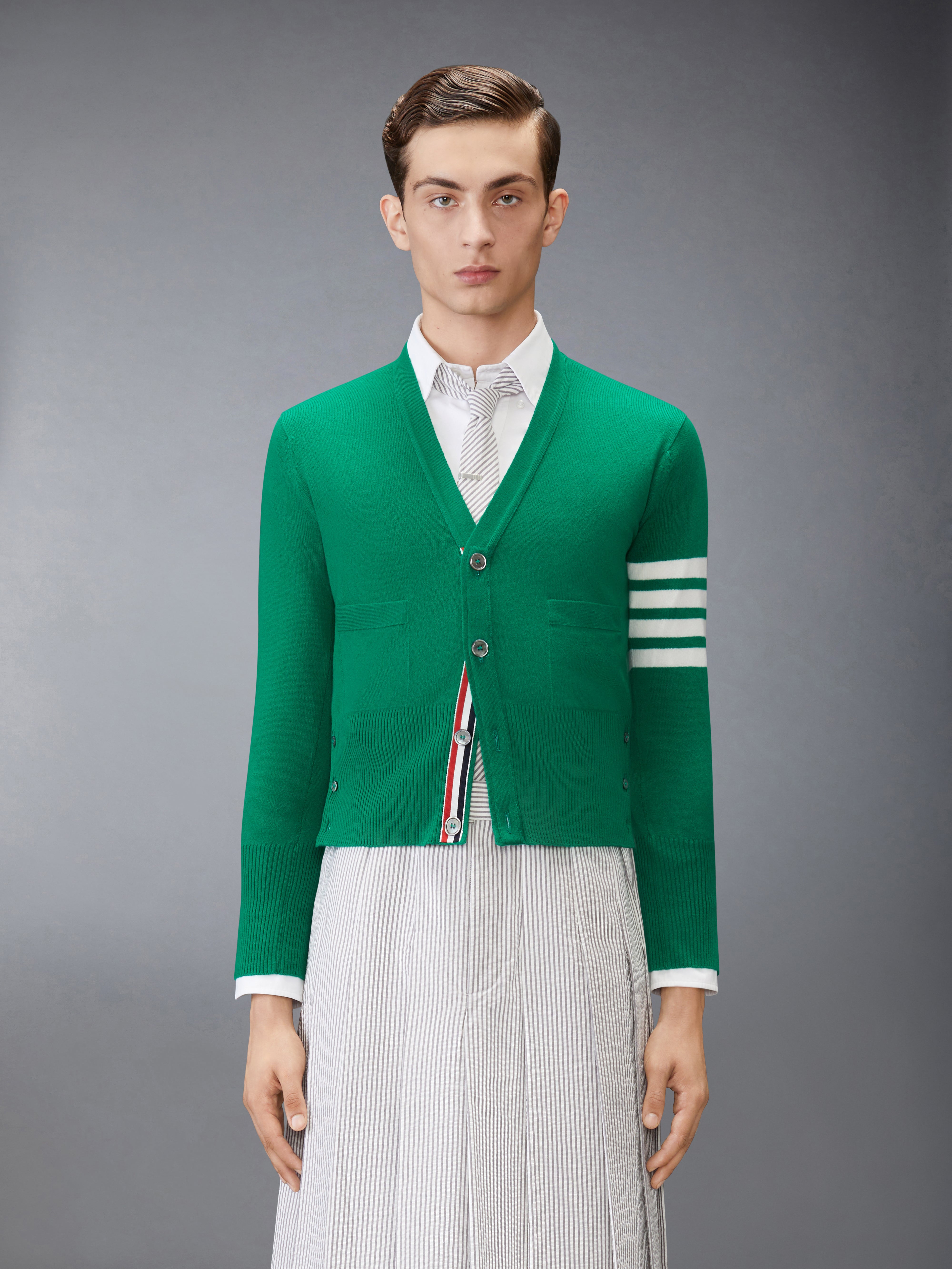 クラシック カシミヤ 4-BAR Vネック カーディガン | Thom Browne