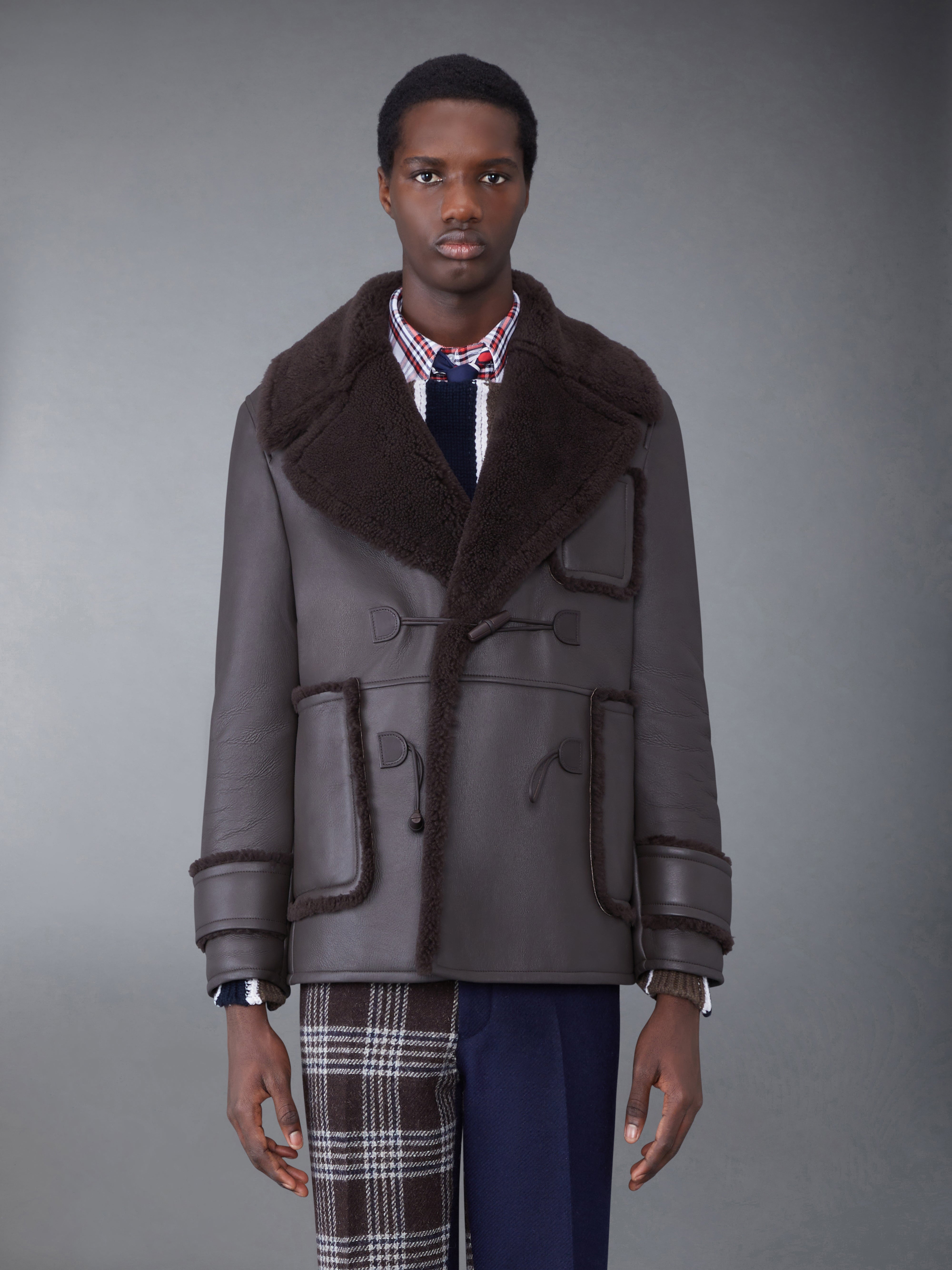 トムブラウン　ピーコート 染めシアリング オーバーサイズカラー ピーコート | Thom Browne