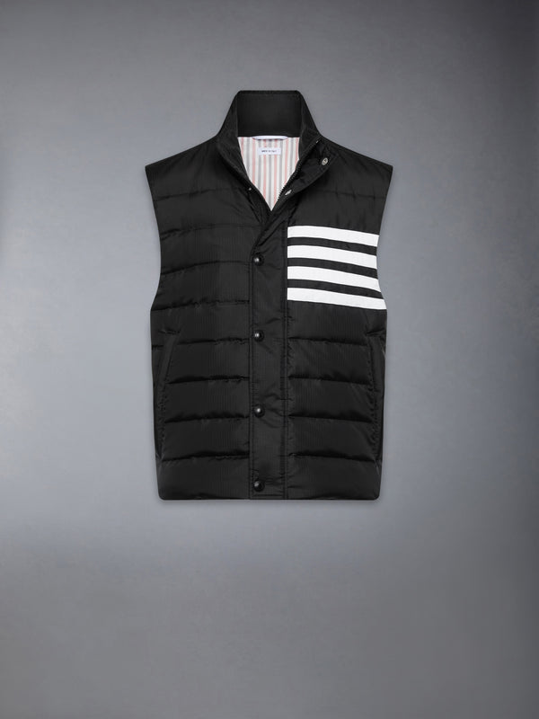 SHINY RIPSTOP LIGHTWEIGHT DOWN FILLED 4-BAR VEST - featured image
