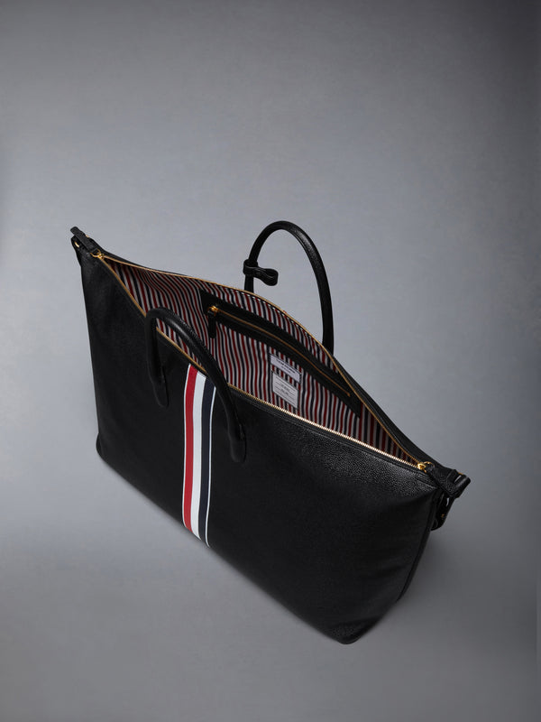 PEBBLE GRAIN DUFFLE BAG - image 5