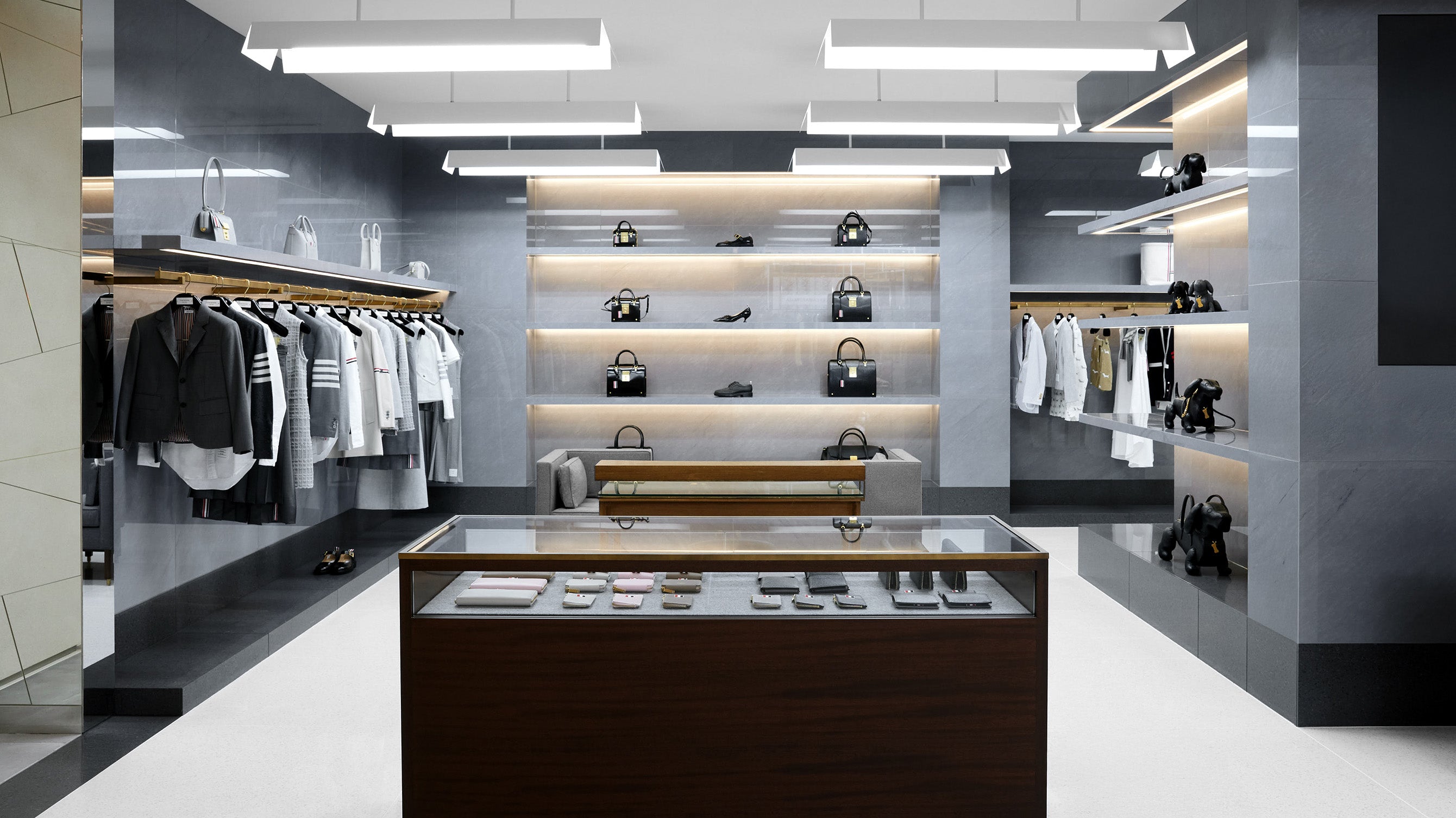 THOM BROWNE - OSAKA HANKYU UMEDA MEN 阪急メンズ大阪 3F | Thom Browne