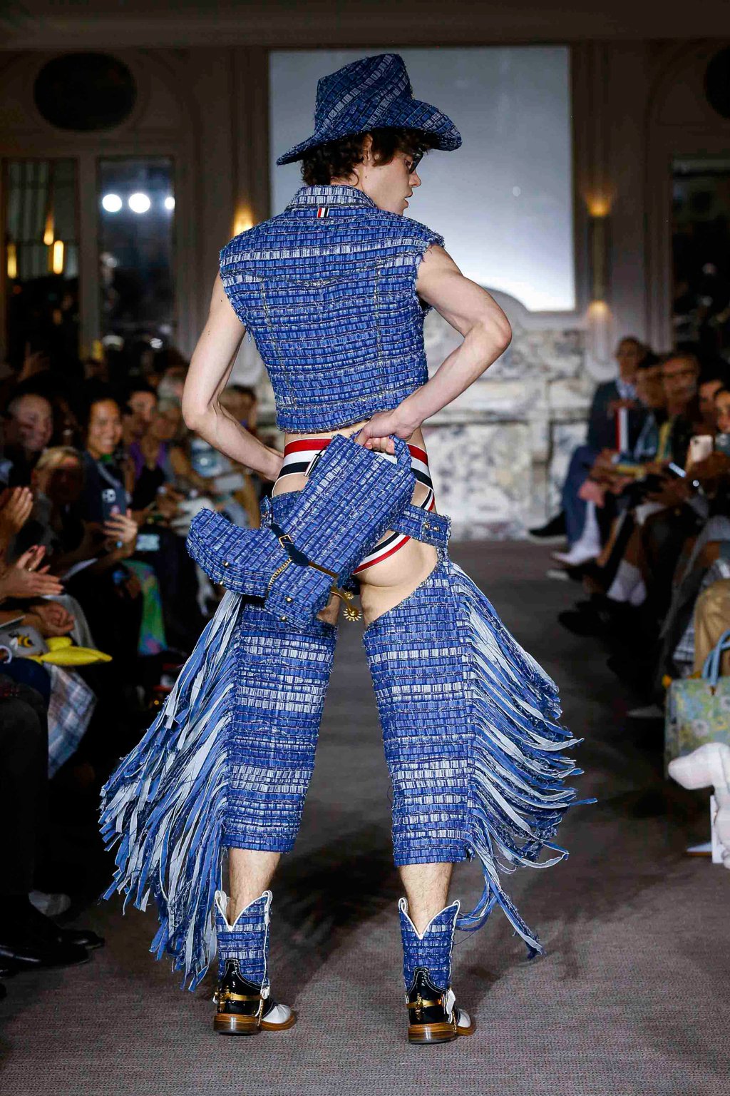 MENS SPRING 2023 RUNWAY - LOOK 65