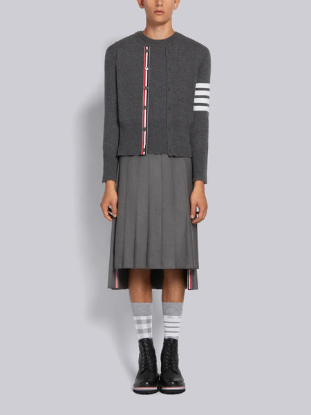 CASHMERE 4-BAR CREW NECK CARDIGAN MED GREY