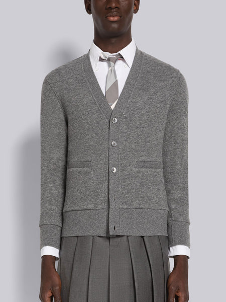 CASHMERE WAFFLE CARDIGAN MED GREY