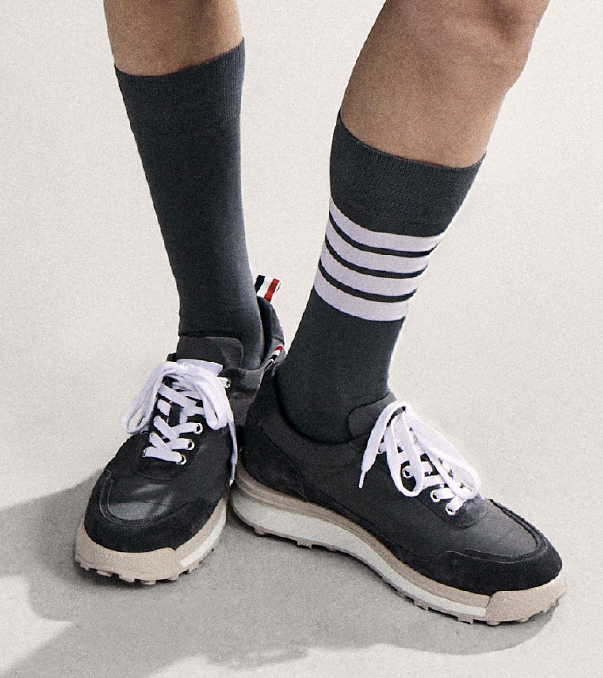 トム ブラウン 公式オンラインショップ | Thom Browne