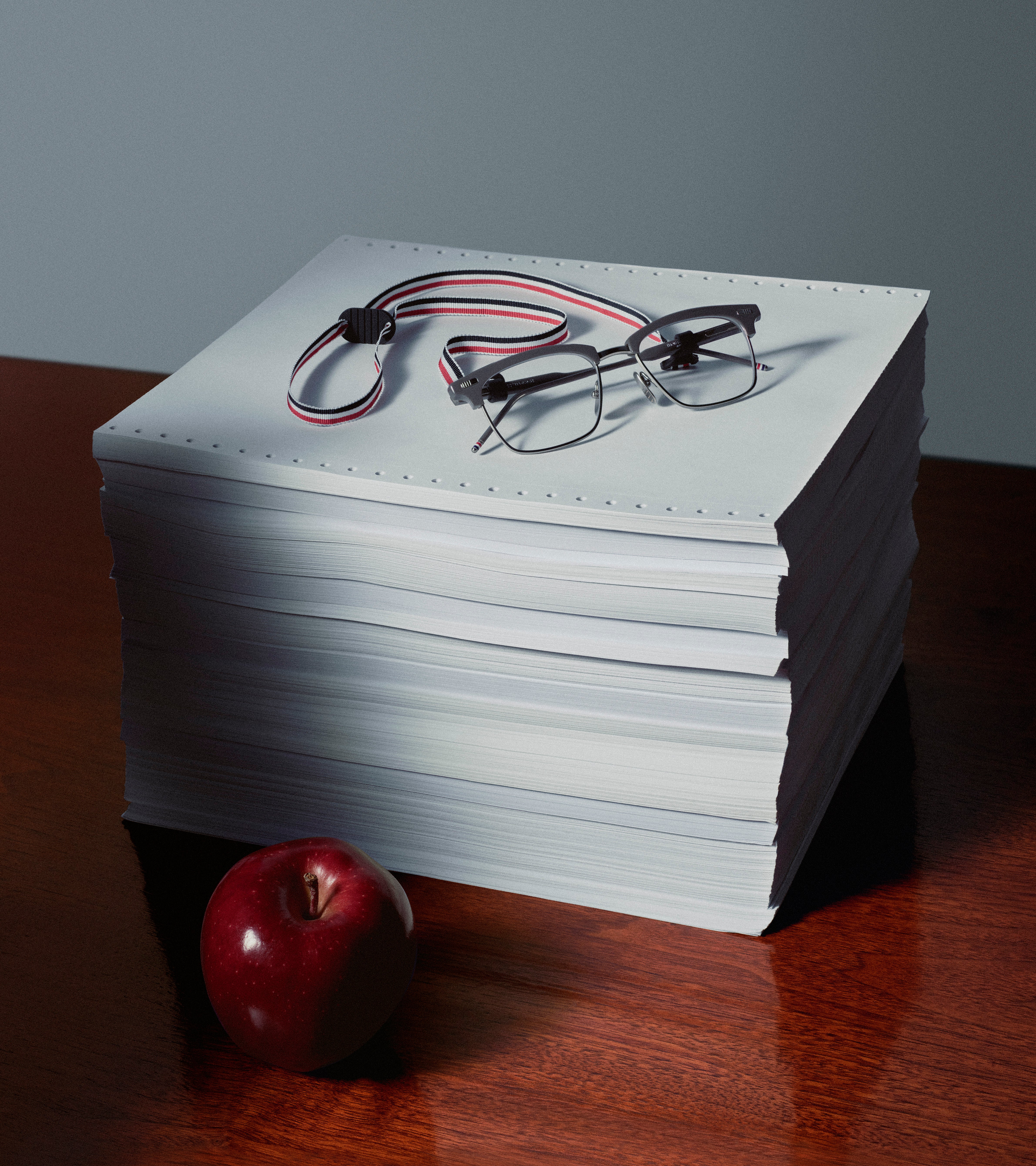 トム ブラウン 公式オンラインショップ | Thom Browne