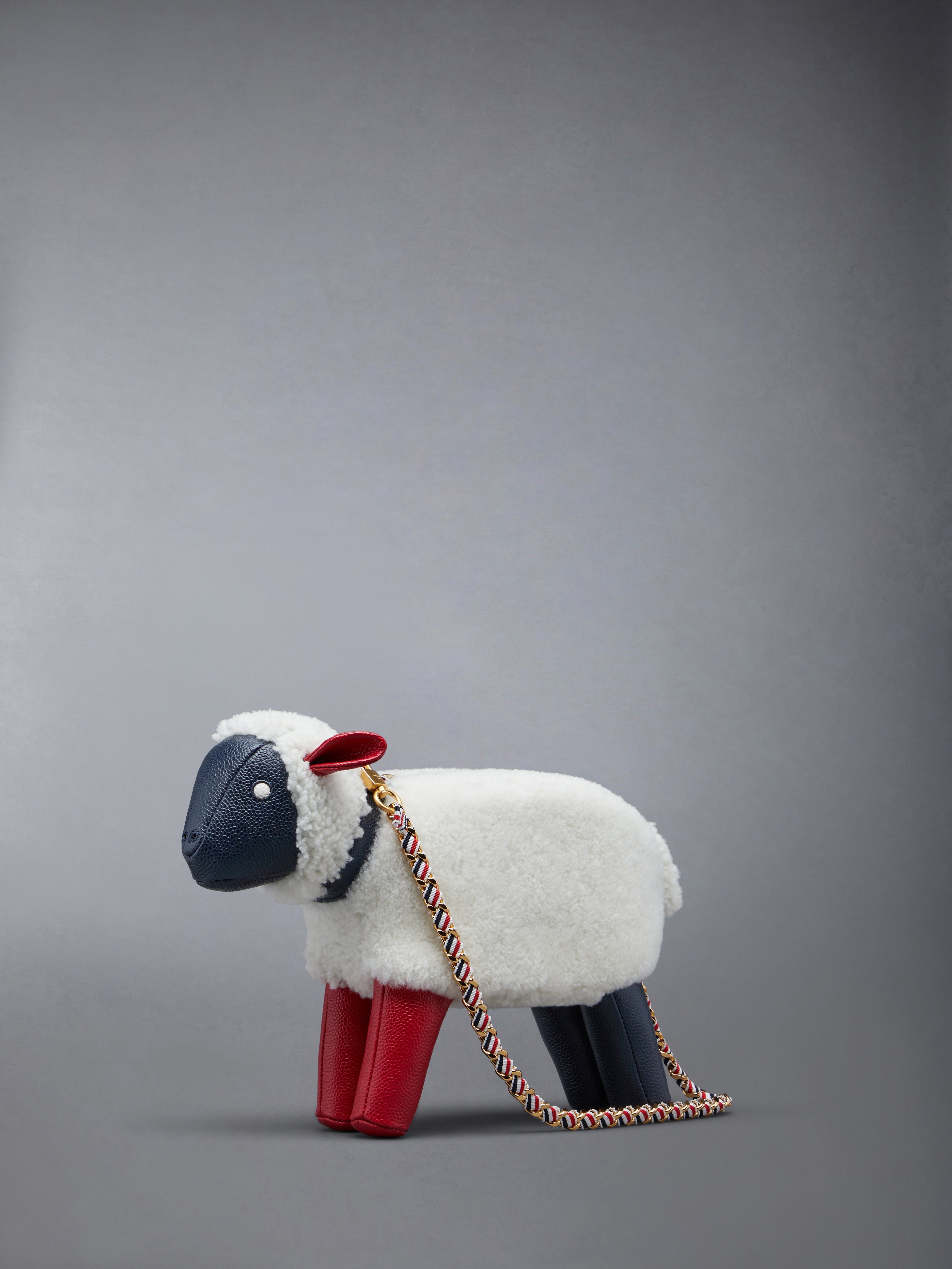 大人 可愛い 服  Pebble & Shearling In Bag Chain Sheep Small Grain Browne Thom | バッグ