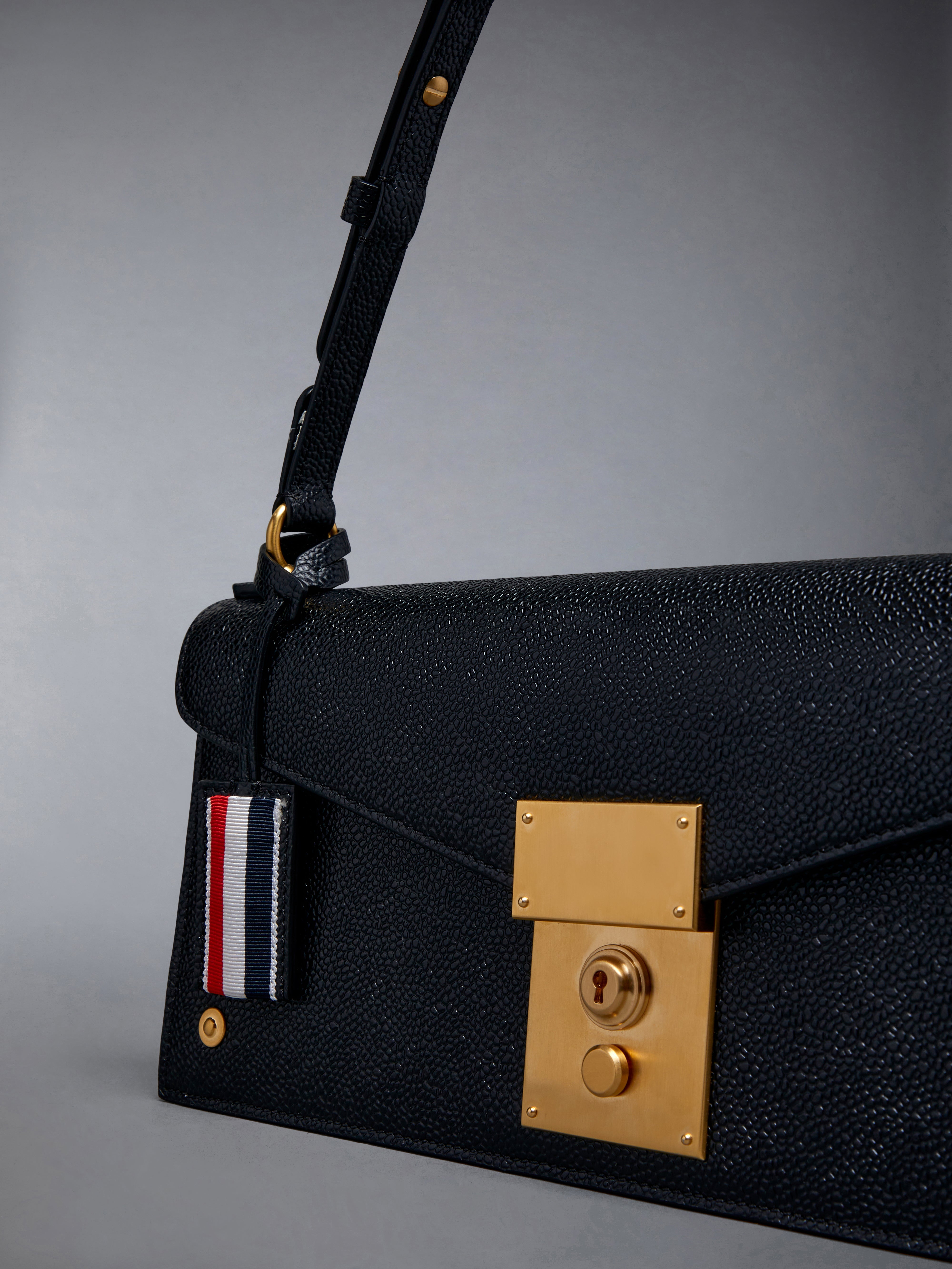 Pebble Grain Mrs. Thom Shoulder Bag | Thom Browne