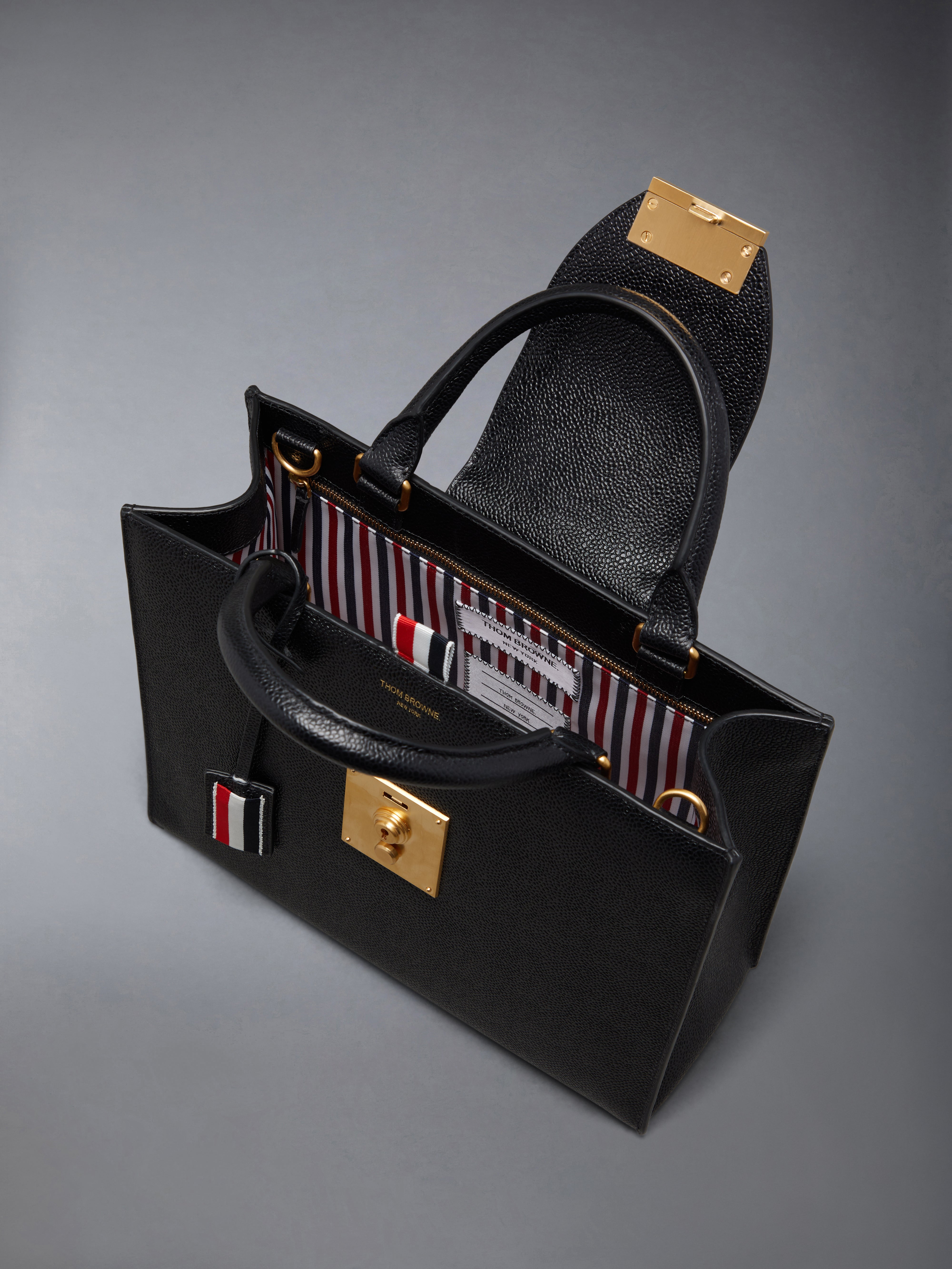 Thom Browne｜ (SMALL MR. THOM TOTE IN PEBBLE GRAIN LEATH Pebble Grain Small Mr. Thom Tote | Thom Browne