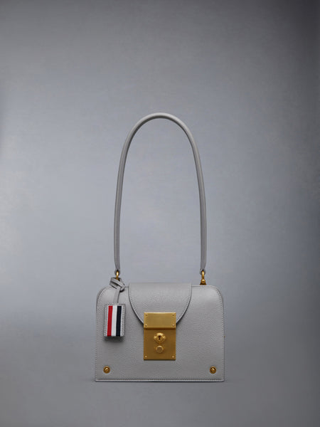 PEBBLE GRAIN MRS. THOM TRIANGLE BAG LT GREY