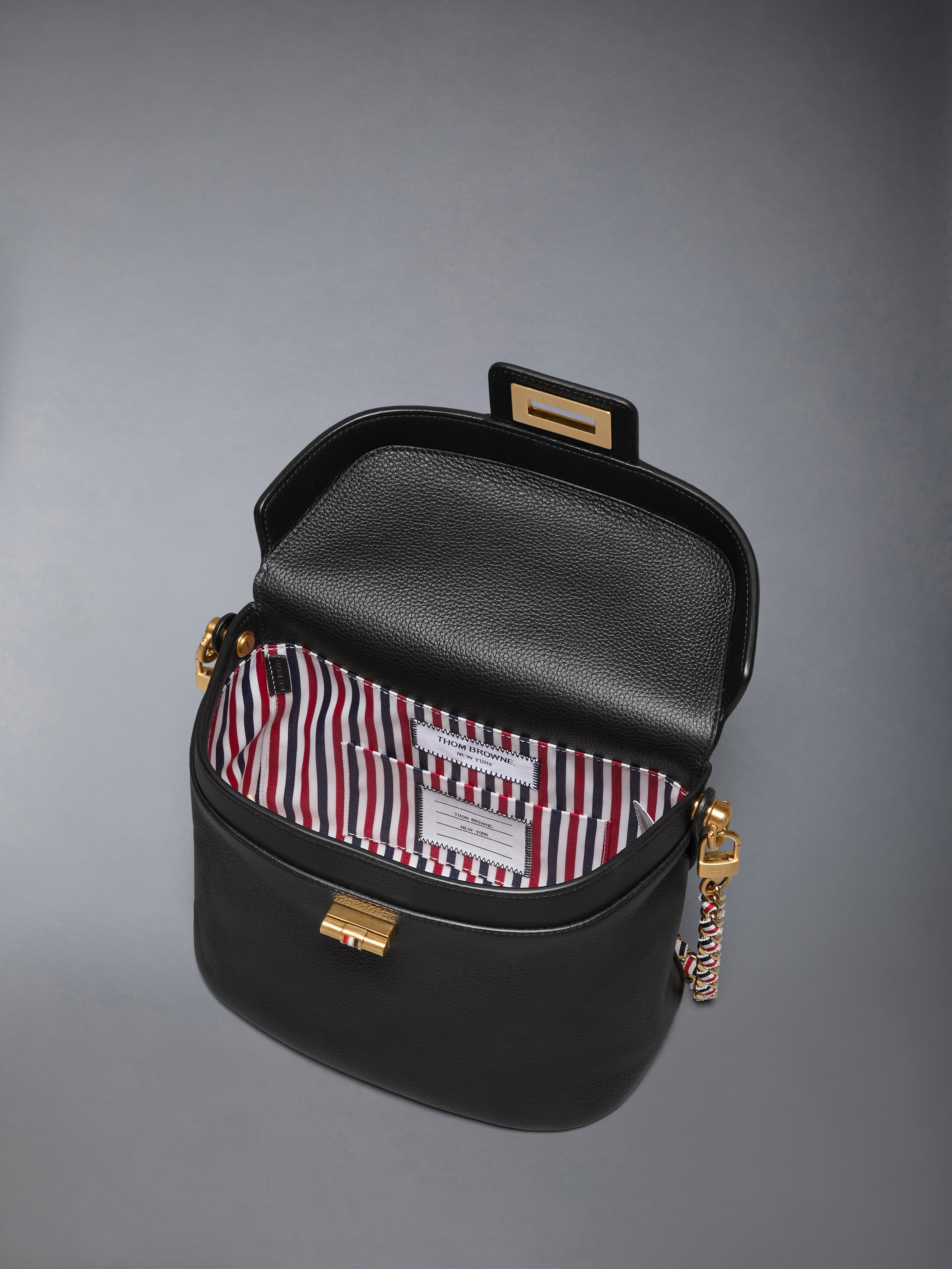 Soft Pebble Grain Box Bag | Thom Browne