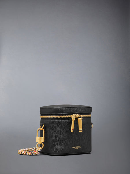 BOX POUCH IN SOFT PEBBLE GRAIN LEATHER BLACK