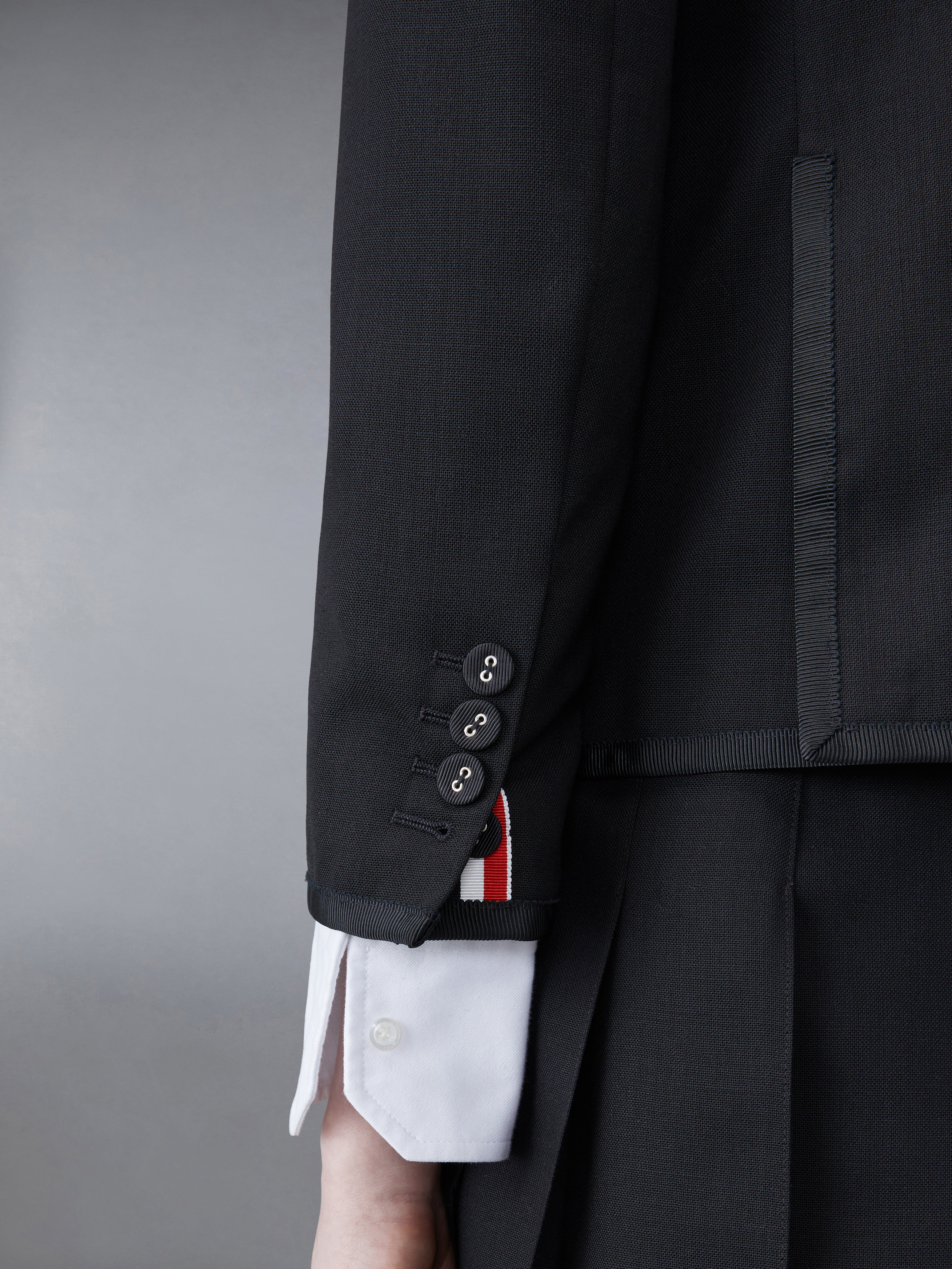 Thom Browne｜JACKETS (FBC010I 00473 001) Wool Fresco High Armhole Sport Coat | Thom Browne