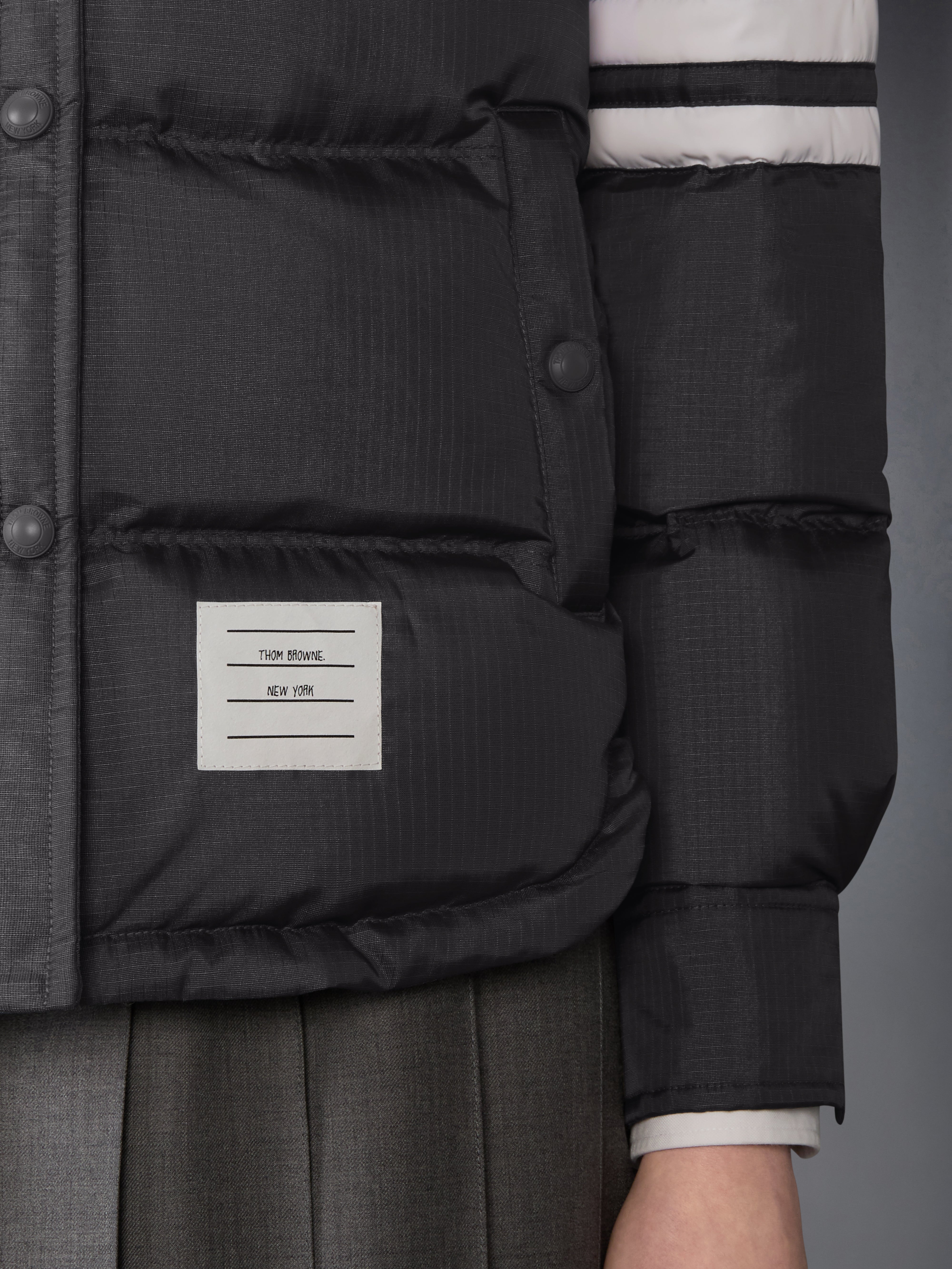 Shiny Ripstop Lightweight Down Filled 4-Bar Jacket | Thom Browne