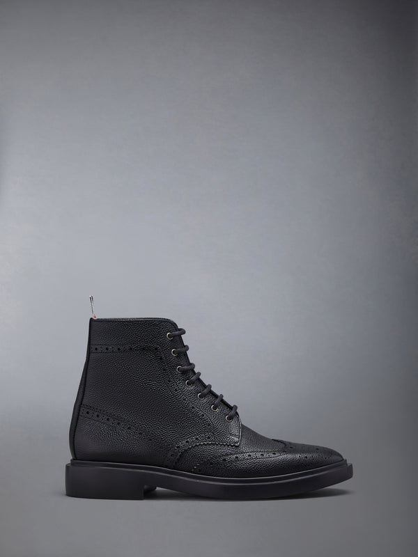PEBBLE GRAIN RUBBER SOLE CLASSIC WINGTIP BOOT - featured image