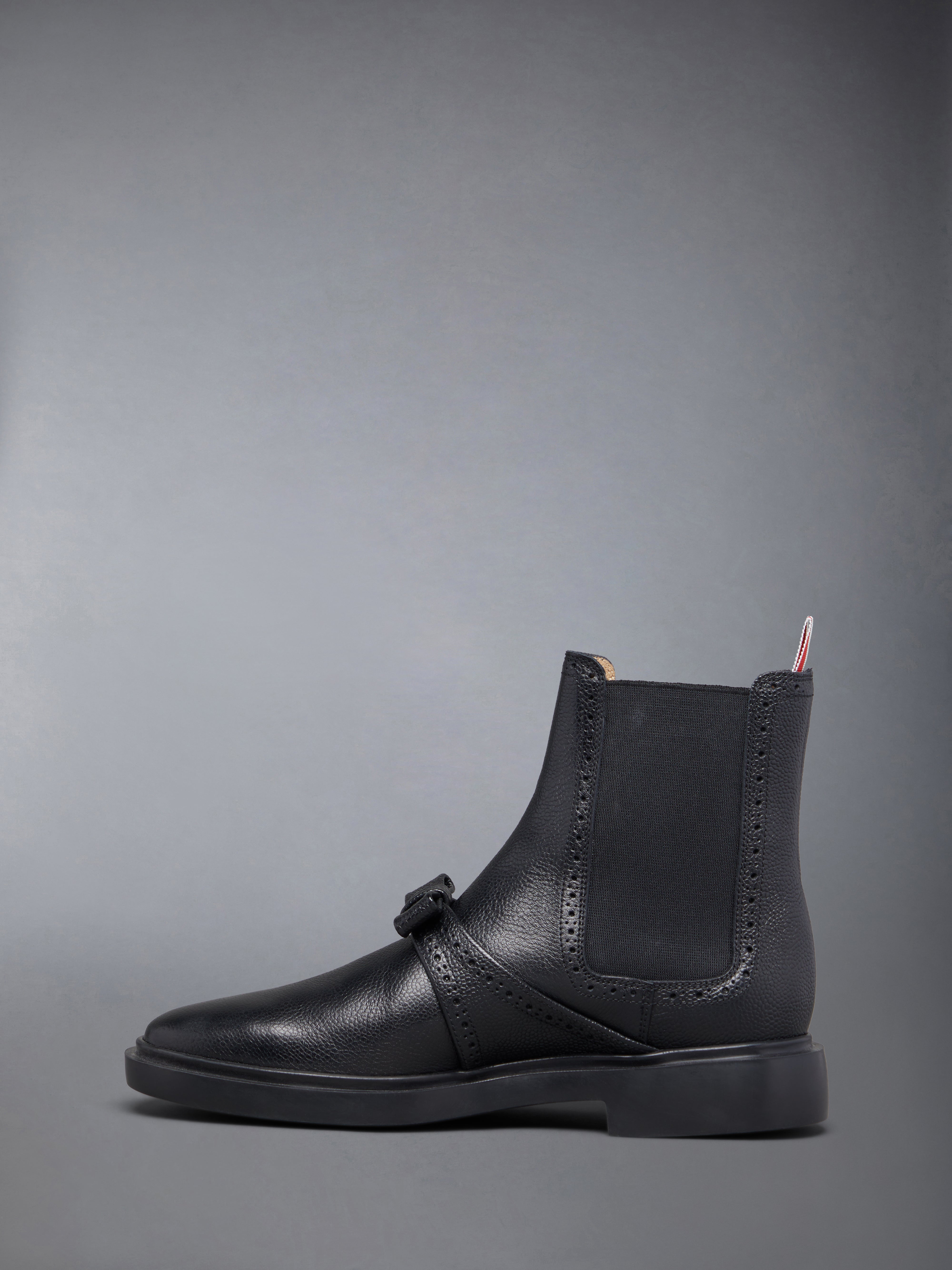 Pebble Grain Lightweight Rubber Sole Brogued Bow Chelsea Pebble Grain Lightweight Rubber Sole Brogued Bow Chelsea