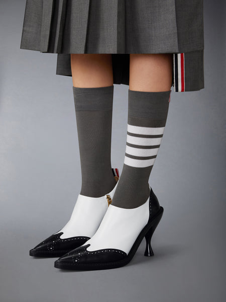 ナッパ ウィング チップ ブーティー 90 MM 黒/白