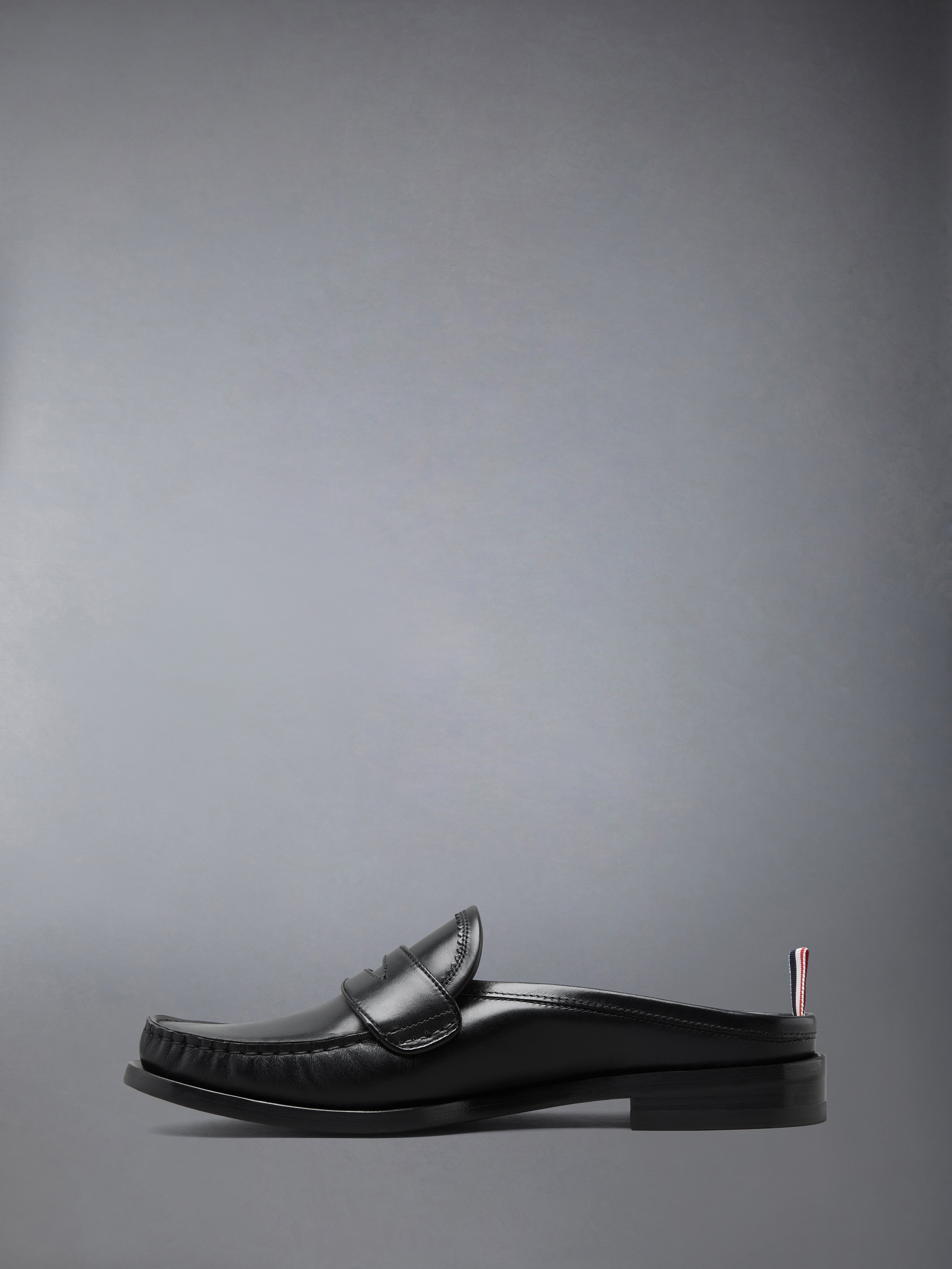 Calf Leather Sole Pleated Varsity Loafer Mule | Thom Browne
