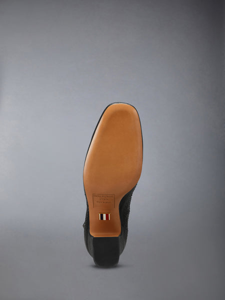 PEBBLE GRAIN CRISS CROSS THOM JOHN 75MM HEEL
