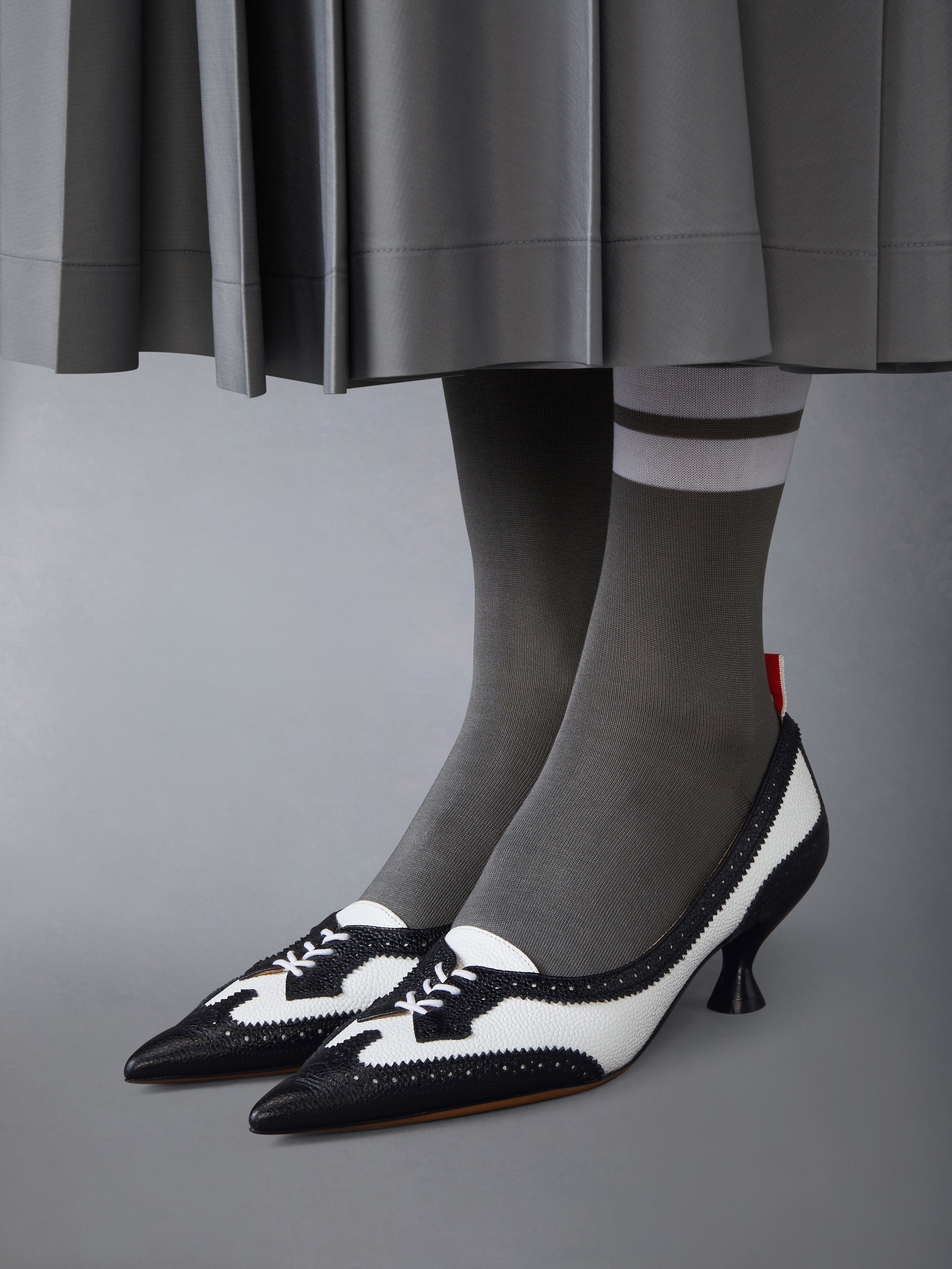 Thom Browne｜ (FJS075A 00042 680) Classic Pique Stripe Shorts | Thom Browne