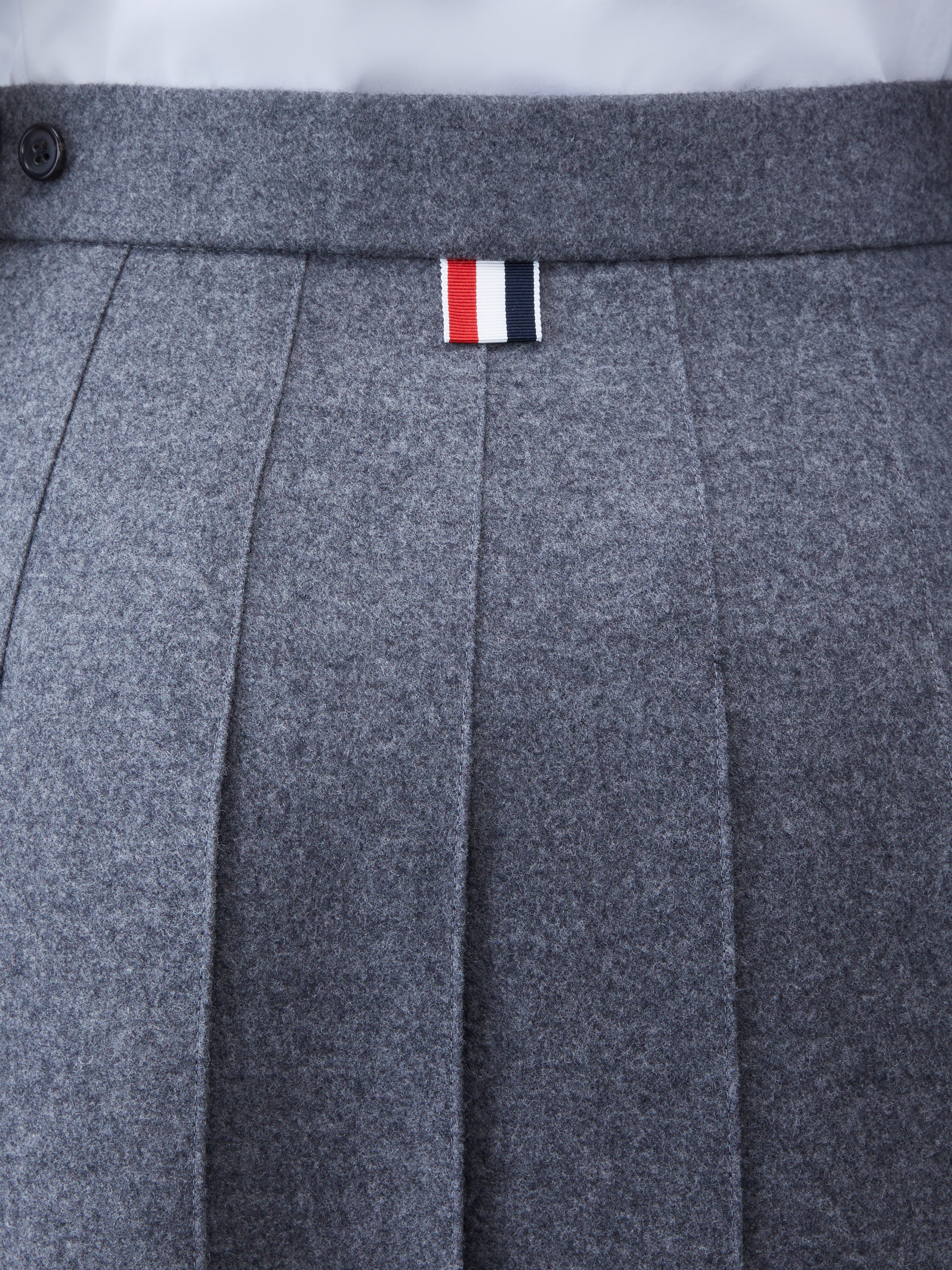 Thom Browne｜SKIRTS (FGC400V 06146 035) Plain Weave 4 Bar Midi Pleated Skirt | Thom Browne