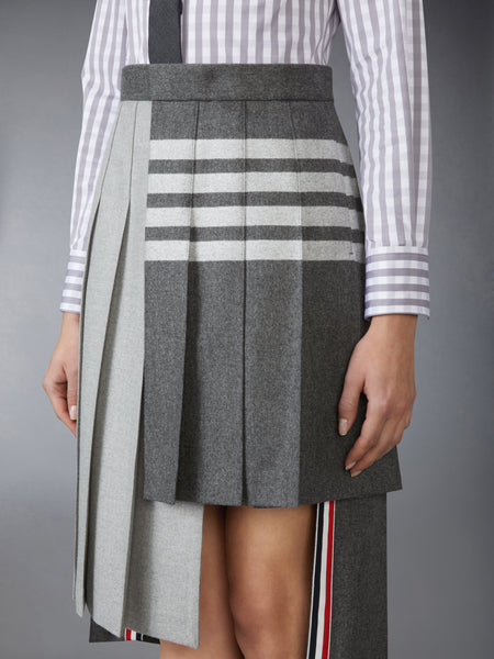 WOOL FLANNEL 4-BAR PLEATED SKIRT