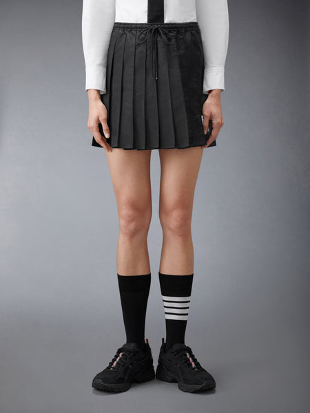 RIPSTOP PLEATED MINI SKIRT BLACK