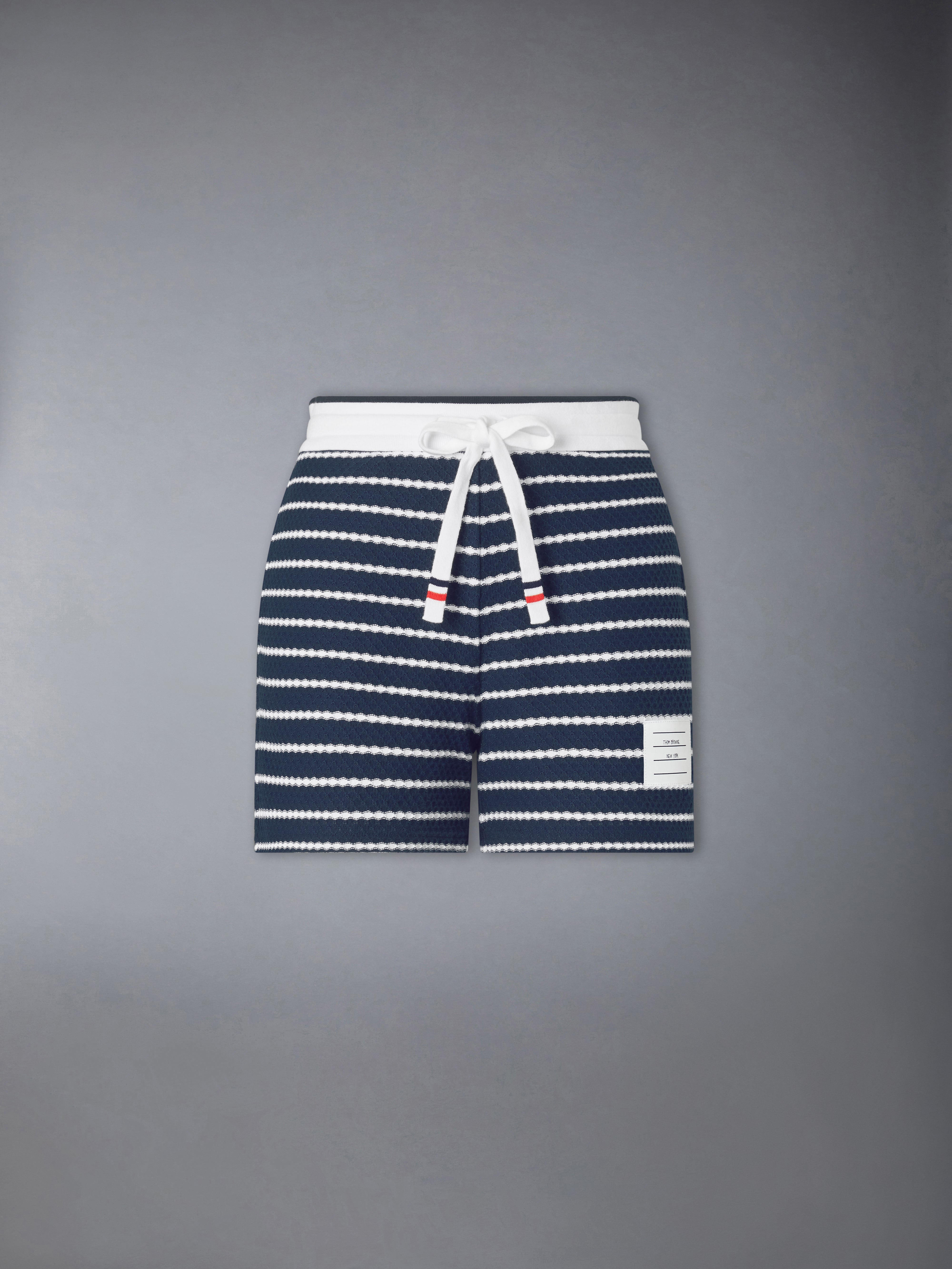 ストライプ ハニカム ショートパンツ | Thom Browne