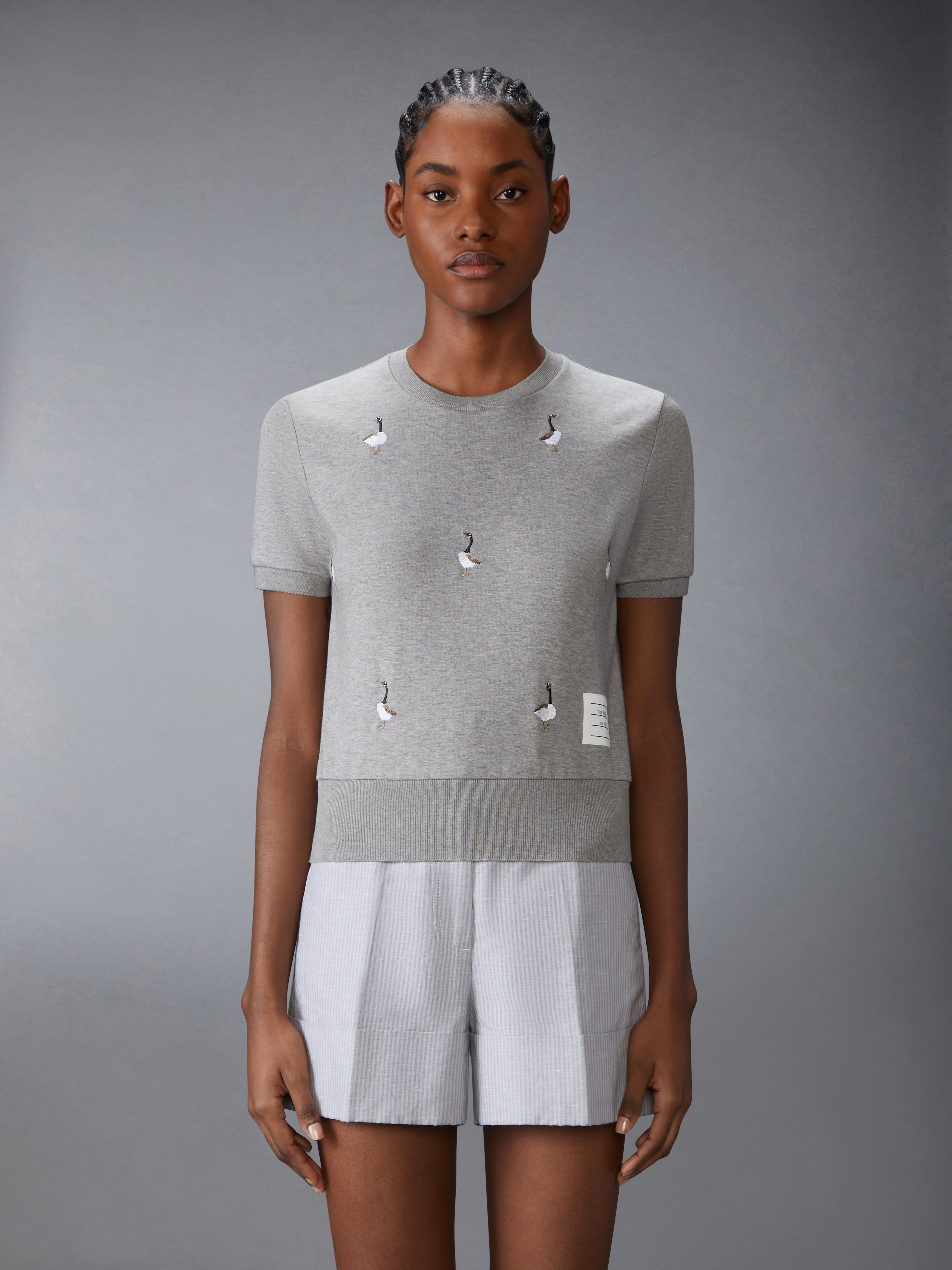 【関税込み】Thom Browne ブルー Milano 半袖 ポケットTシャツ Thom Browne RWB Stripe Cotton Milano Short Sleeves Mock Neck