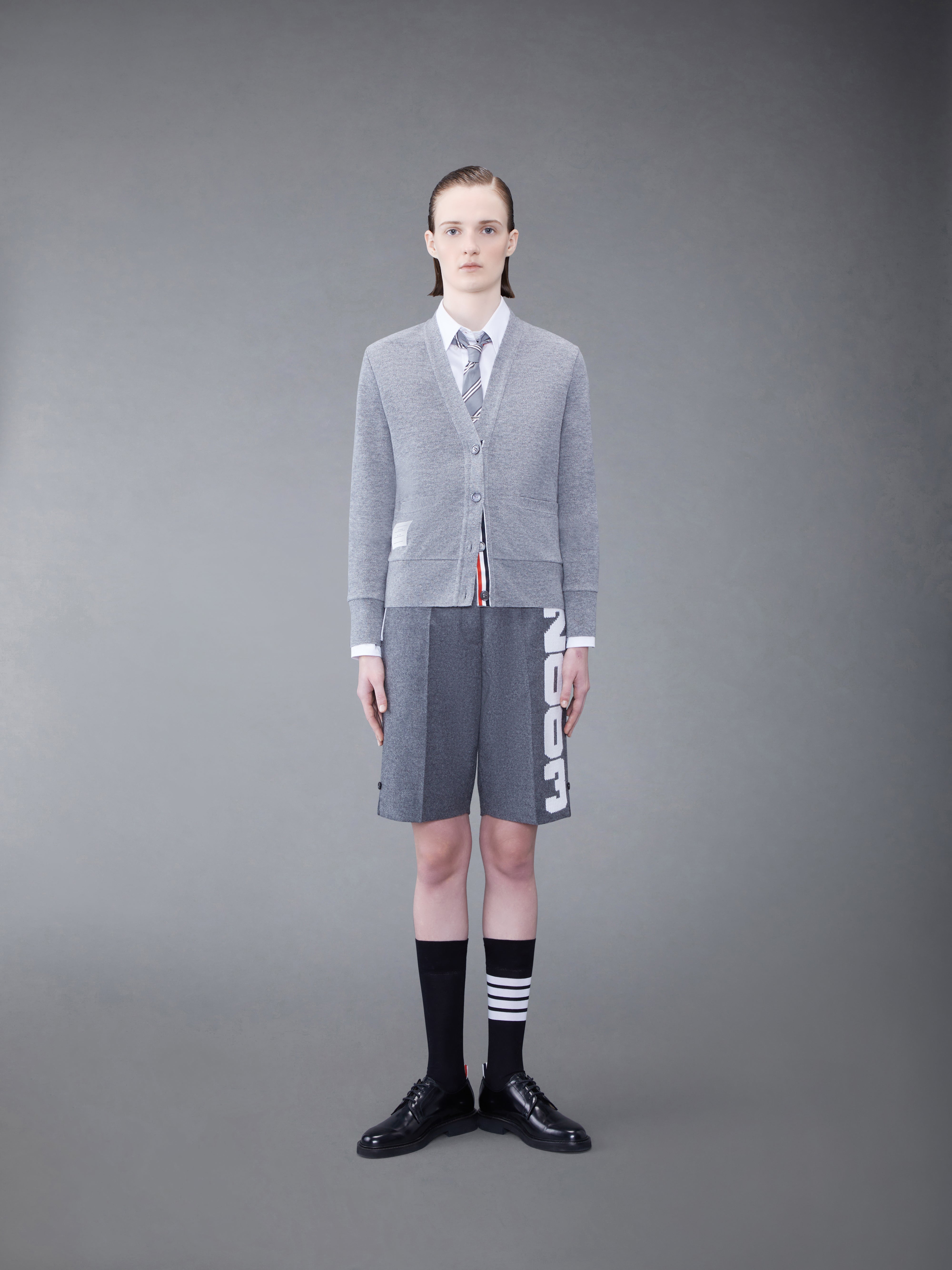 THOM BROWNE グレー カーディガン サイズ3 Wool 4 Bar V Neck Cardigan | Thom Browne