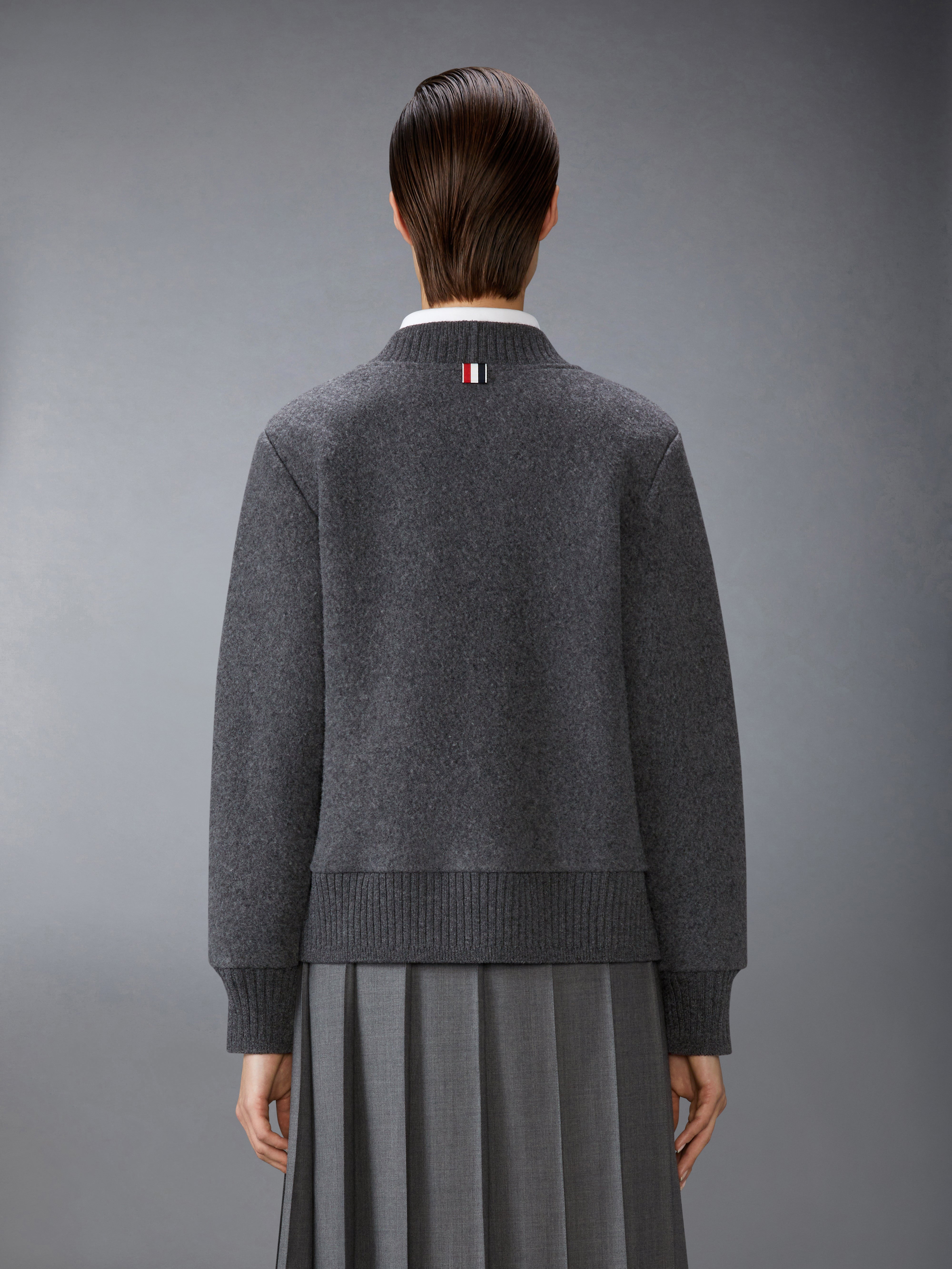 【送料&関税込】Thom Browne Grey Wool Oversize Cardigan Wool Long V Neck Cardigan | Thom Browne