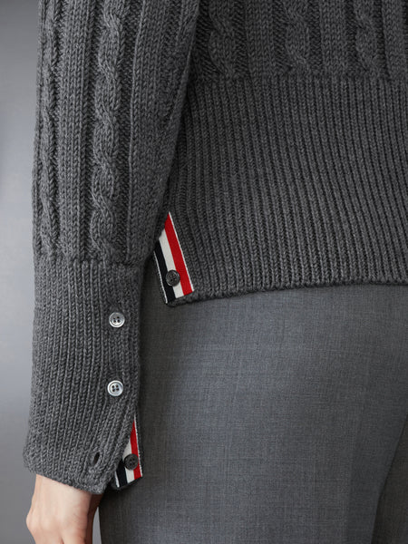 CLASSIC WOOL V NECK CABLE PULLOVER MED GREY
