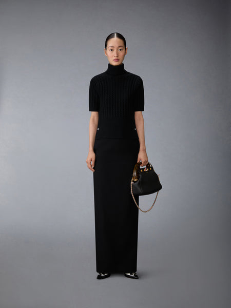 CASHMERE BABY CABLE STITCH SHORT SLEEVE TURTLENECK BLACK