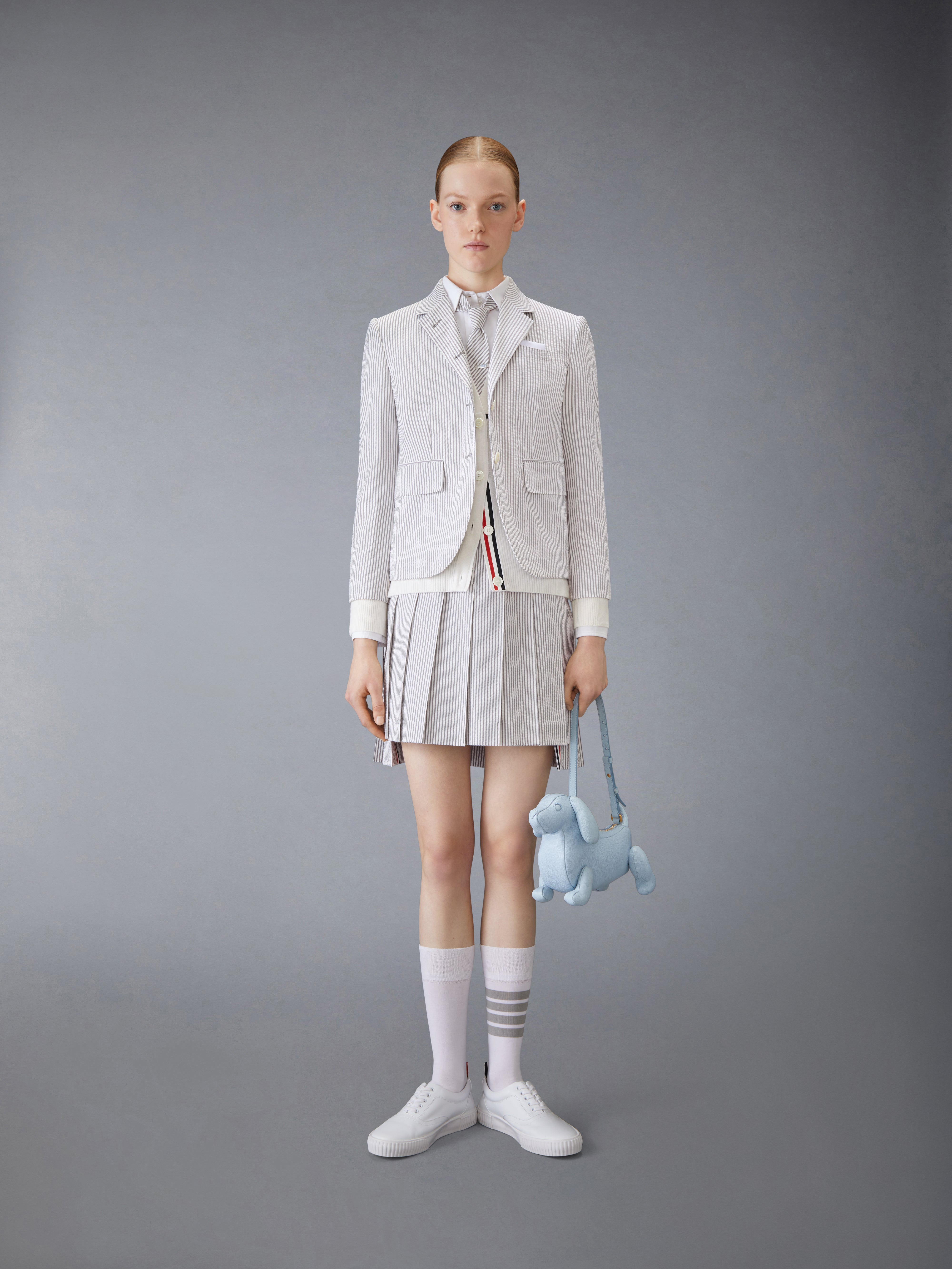 希少 THOM BROWNE グレー Vネックカーディガン カシミア クラシック カシミヤ 4BAR Vネック カーディガン | Thom Browne
