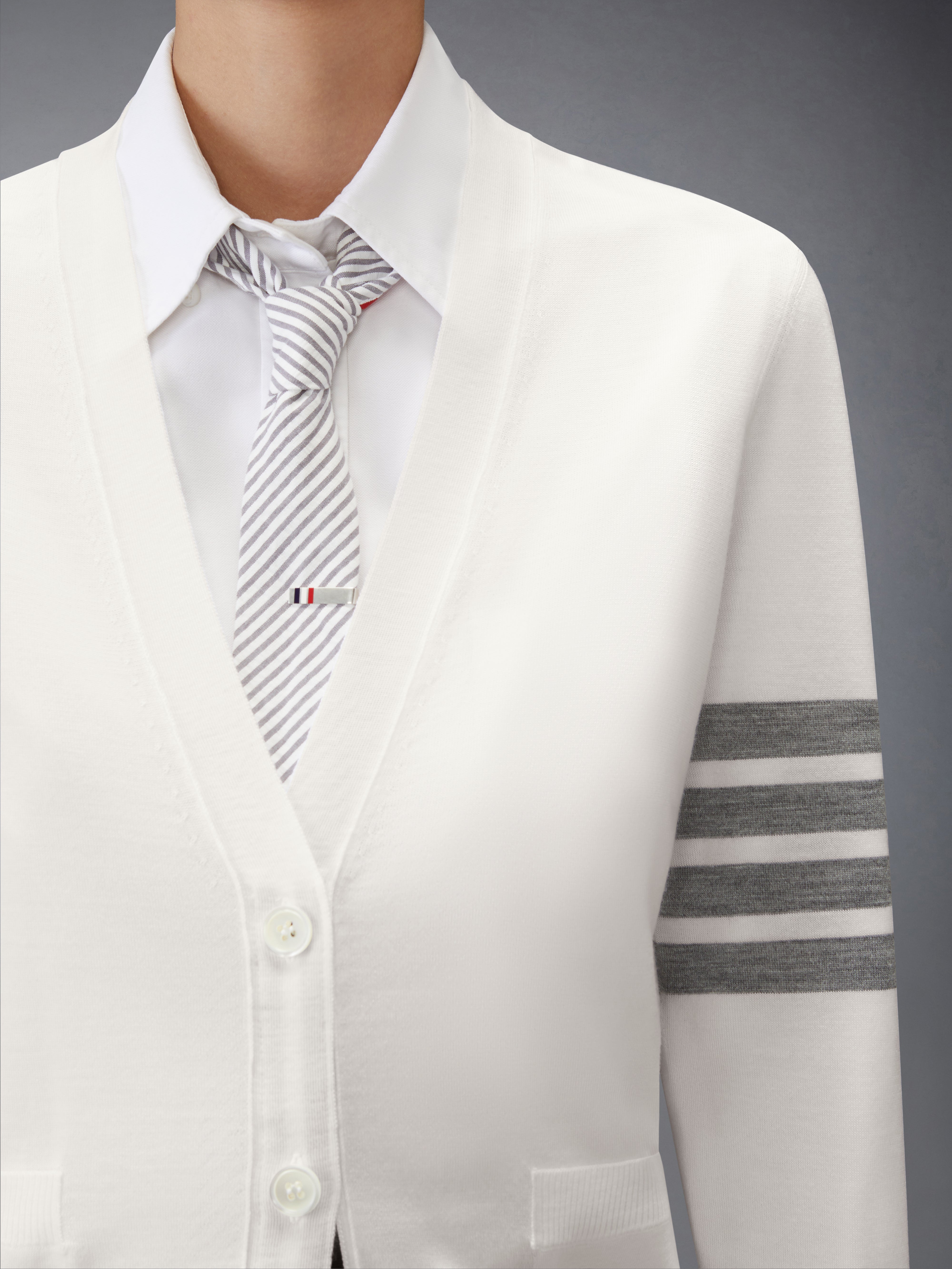 メリノウール 4‐BAR リラックスフィット カーディガン | Thom Browne