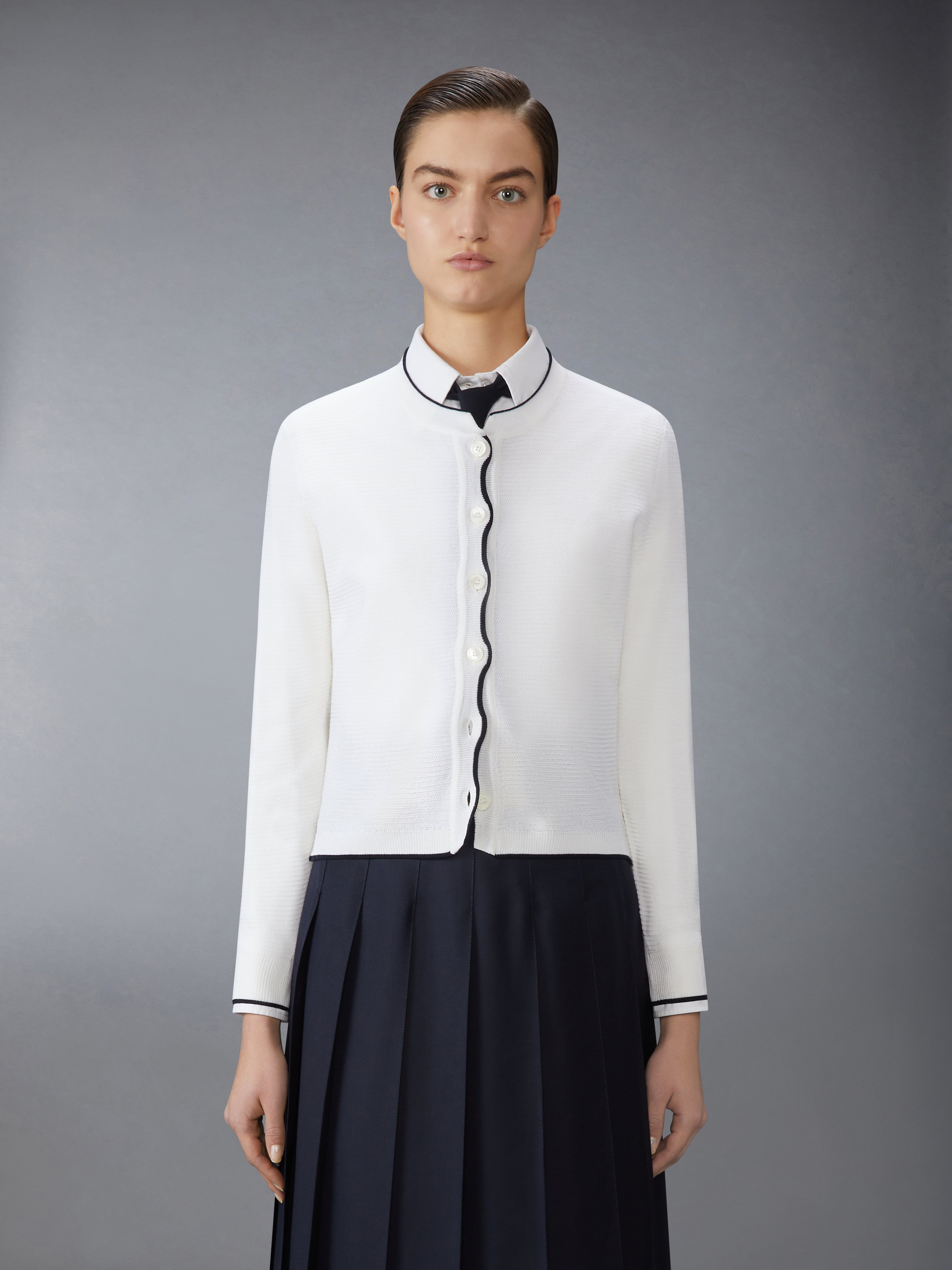 THOM BROWNE ホワイト ニットセーター 美品 L ホワイト（白）系 韓国 THOM BROWNE(トムブラウン) ニット