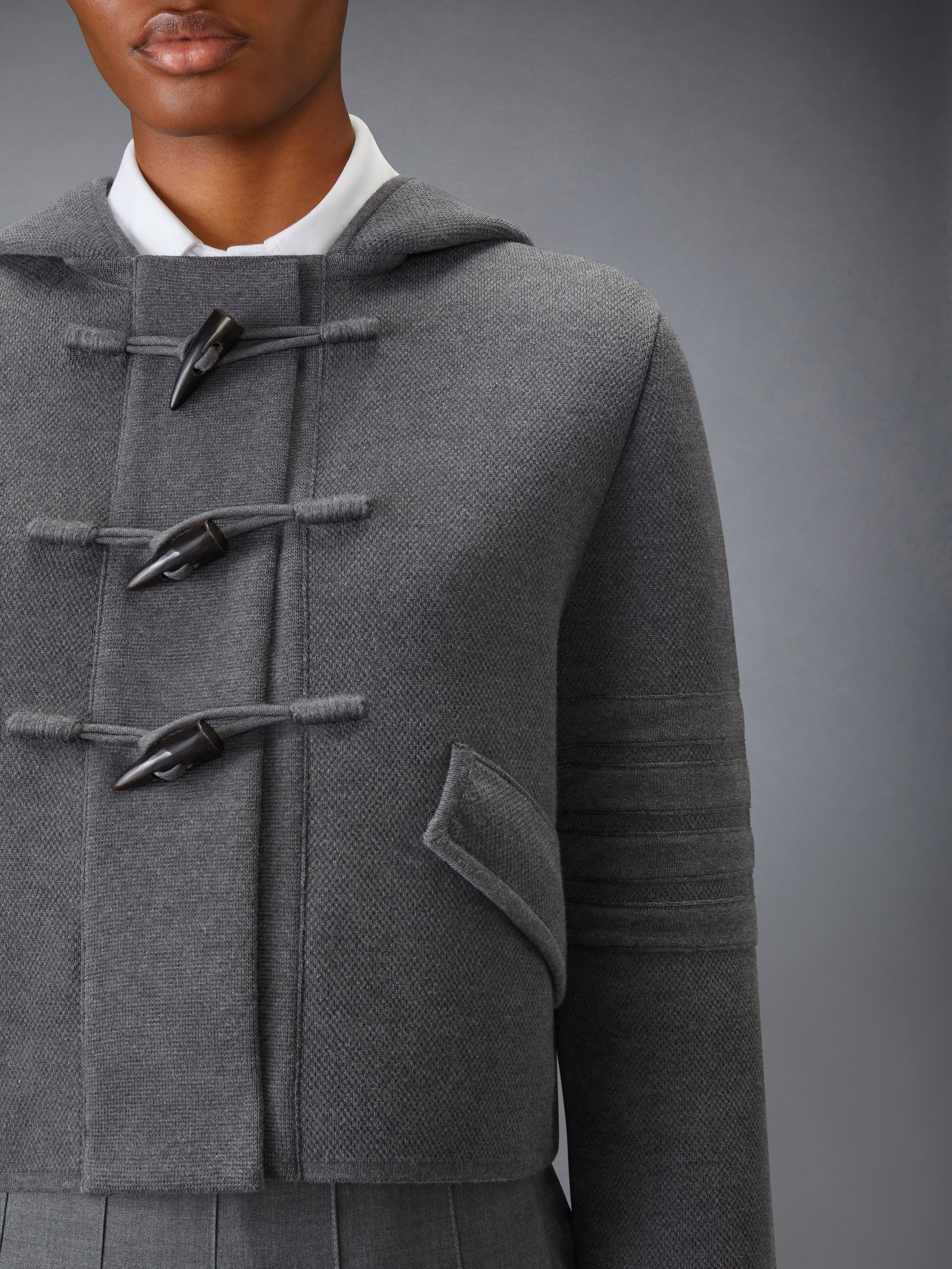 コットン ウール 4 BAR クロップ ダッフルジャケット | Thom Browne