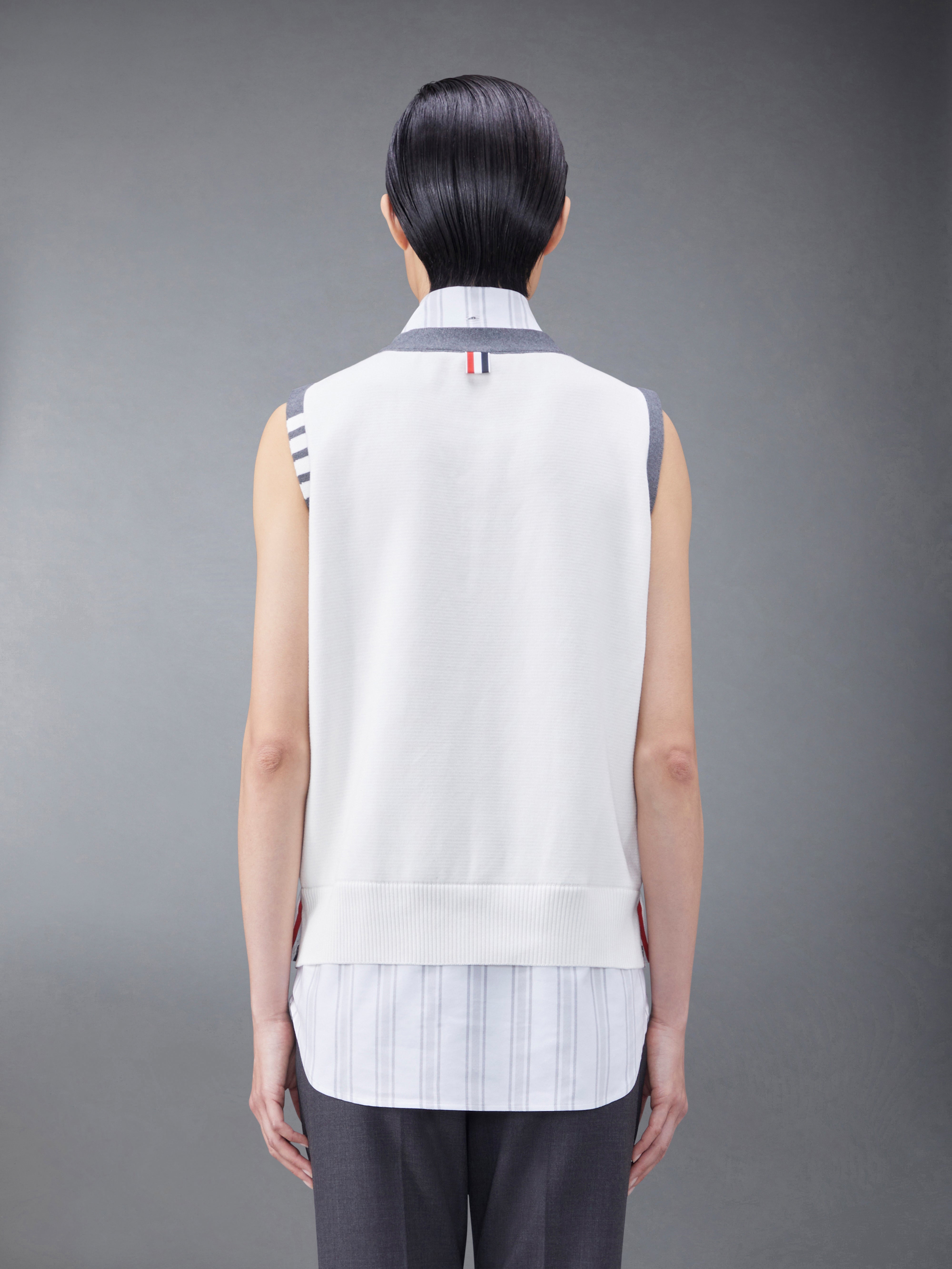 コットンミラノとオックスフォードの4バーVネックカーディガンベスト