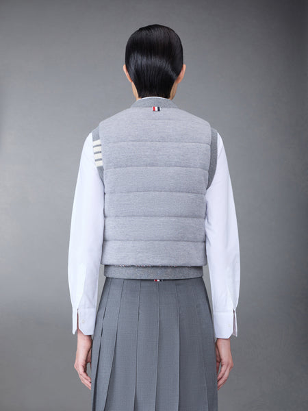 FINE MERINO AND JERSEY REVERSIBLE DOWN 4-BAR VEST LT GREY