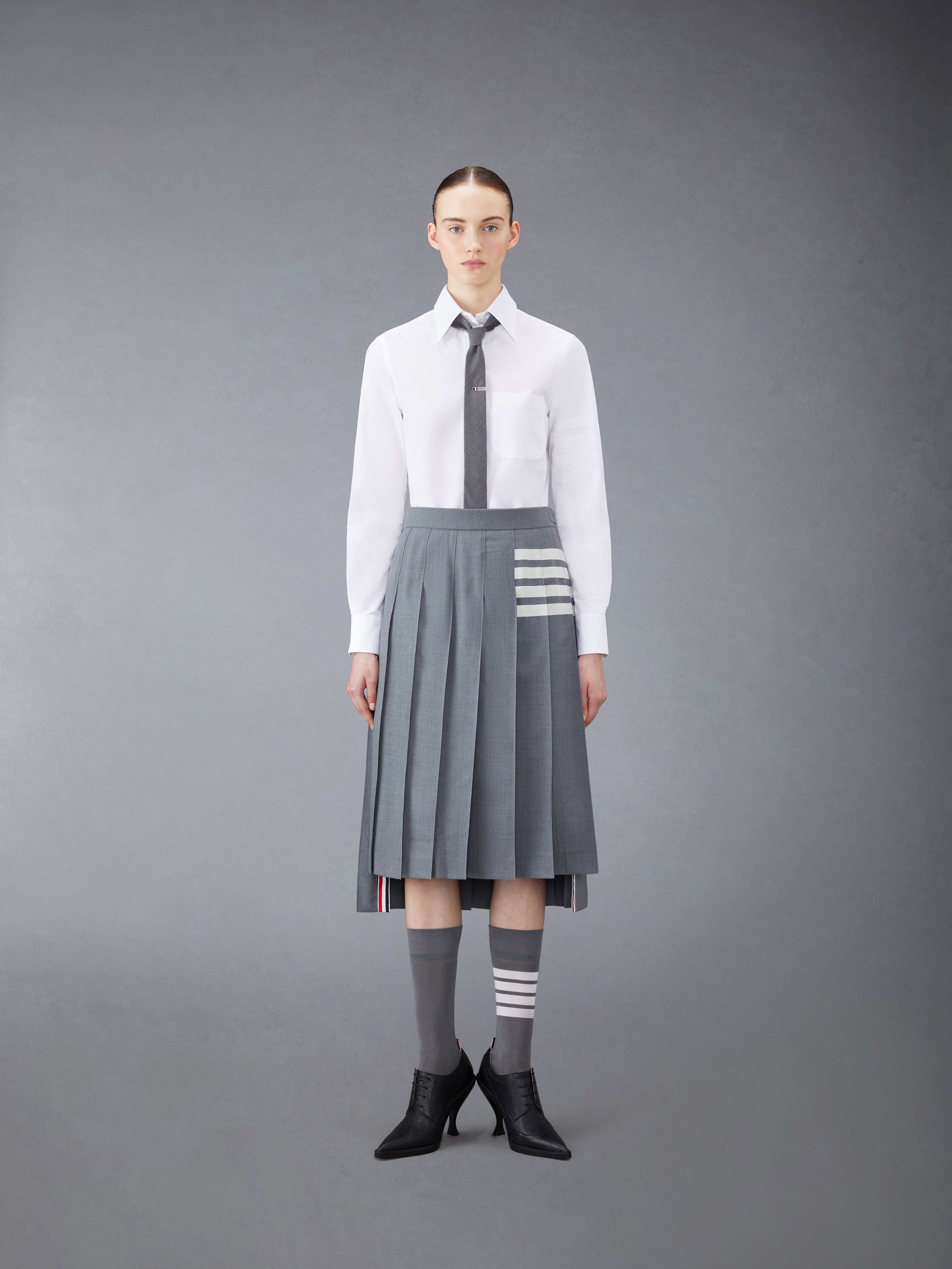 THOM BROWNE シッフアッフフテットシャケット FJT387A08031 100 Uniform Shoe W/ Micro Sole In Smooth Calf | Thom Browne