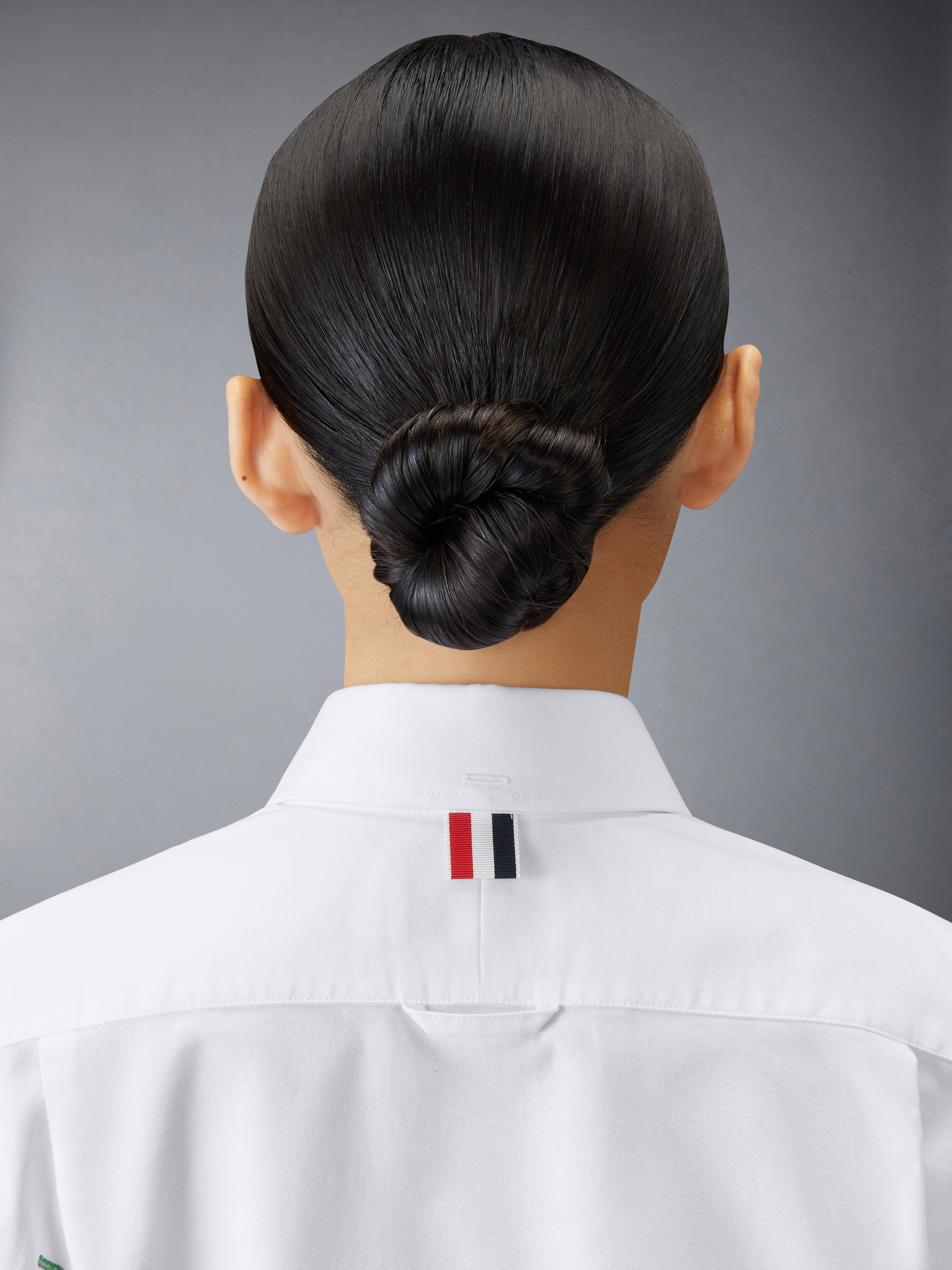 Classic Button Down Point Collar Shirt W/ Satin Stitch