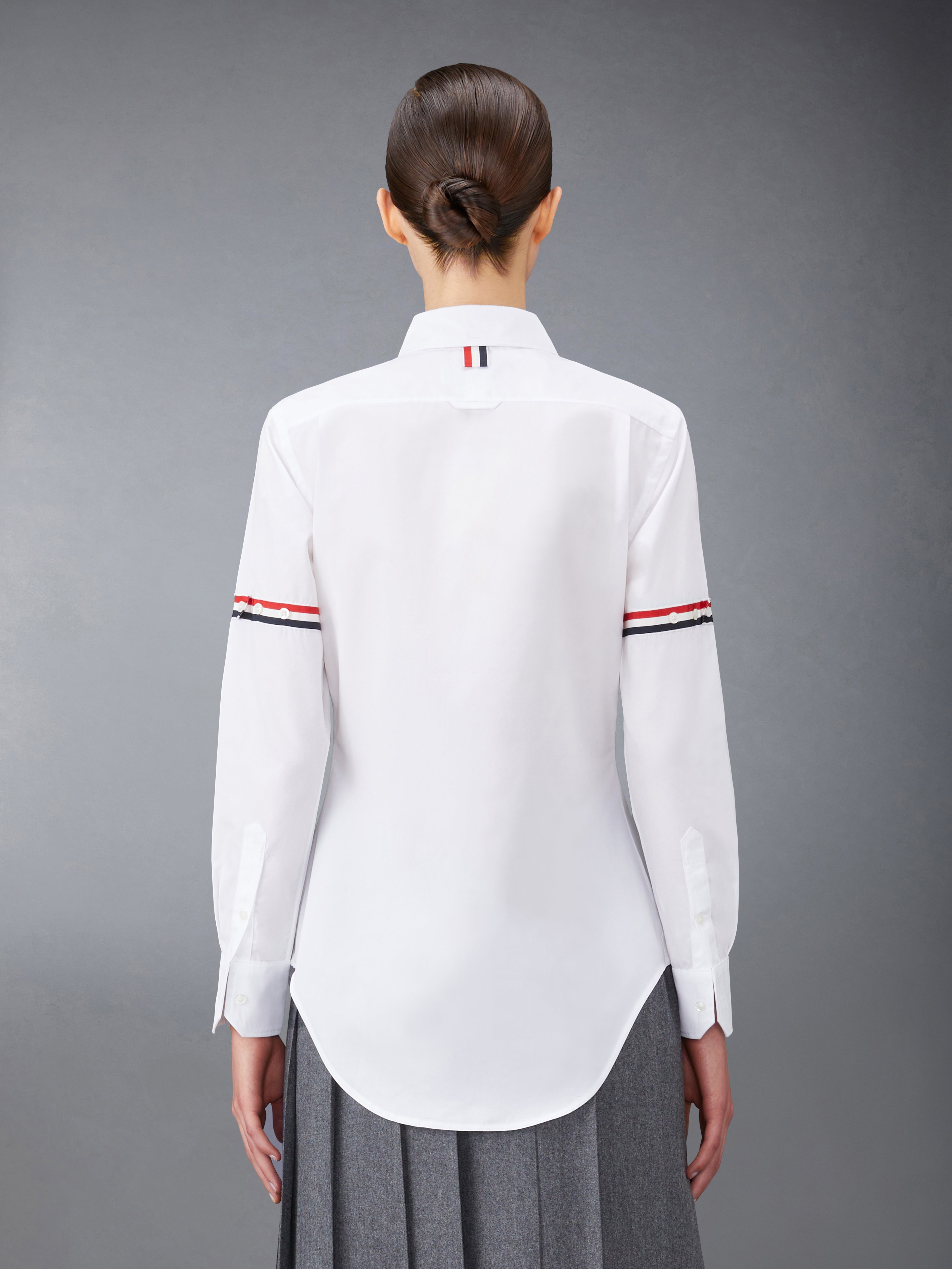 Poplin Armbands Classic Round Collar Shirt | Thom Browne