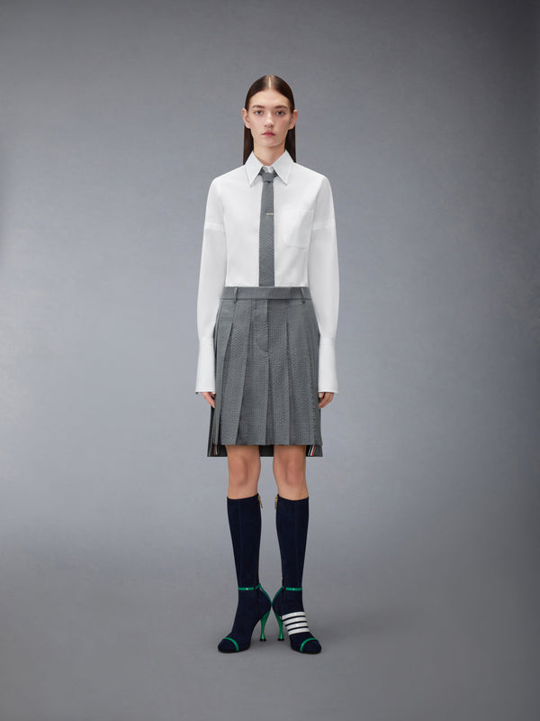 SOLID POPLIN ARMBAND FRENCH CUFF SHIRT - image 4